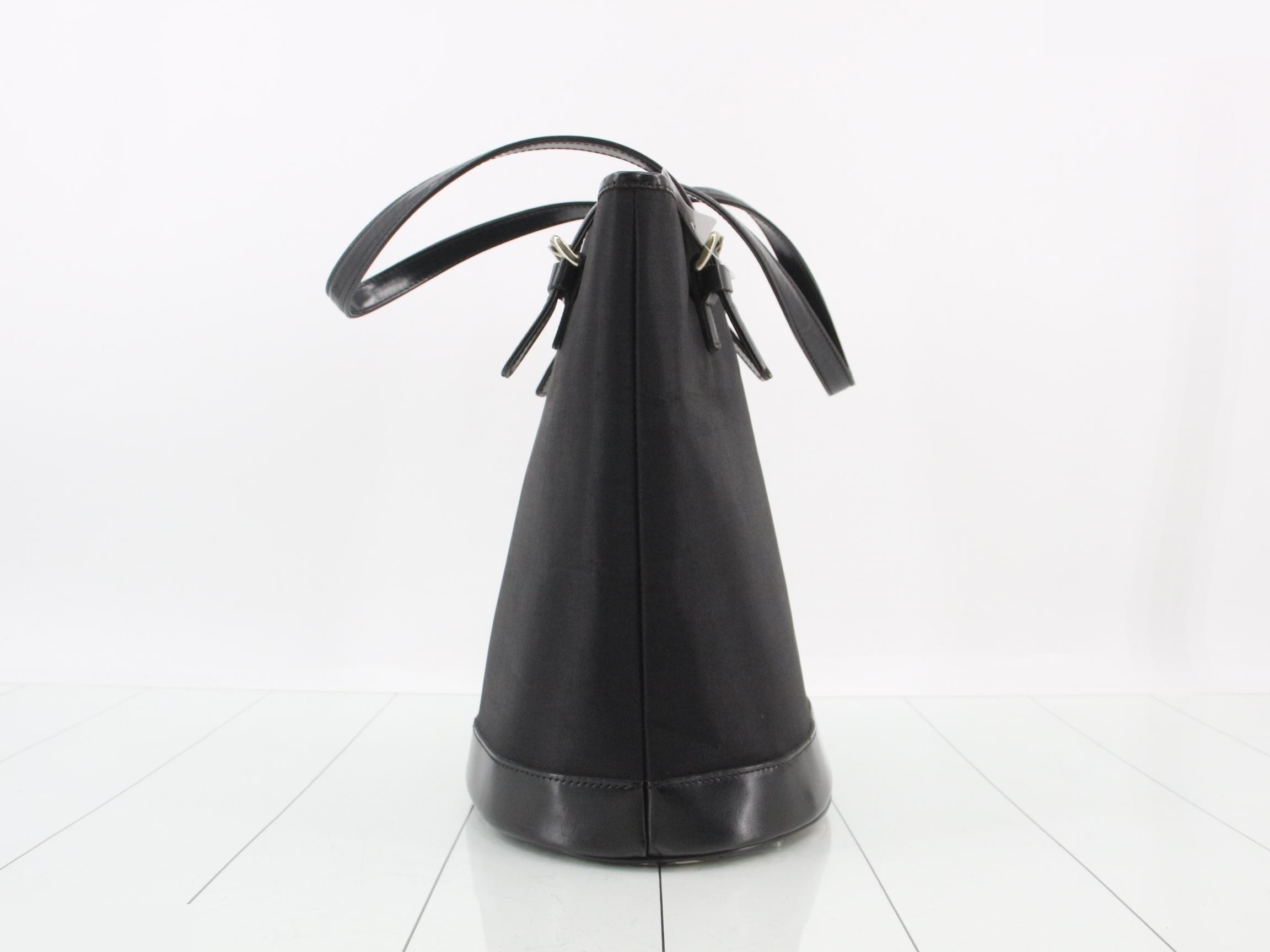 Bucket Tote Bag — view 4