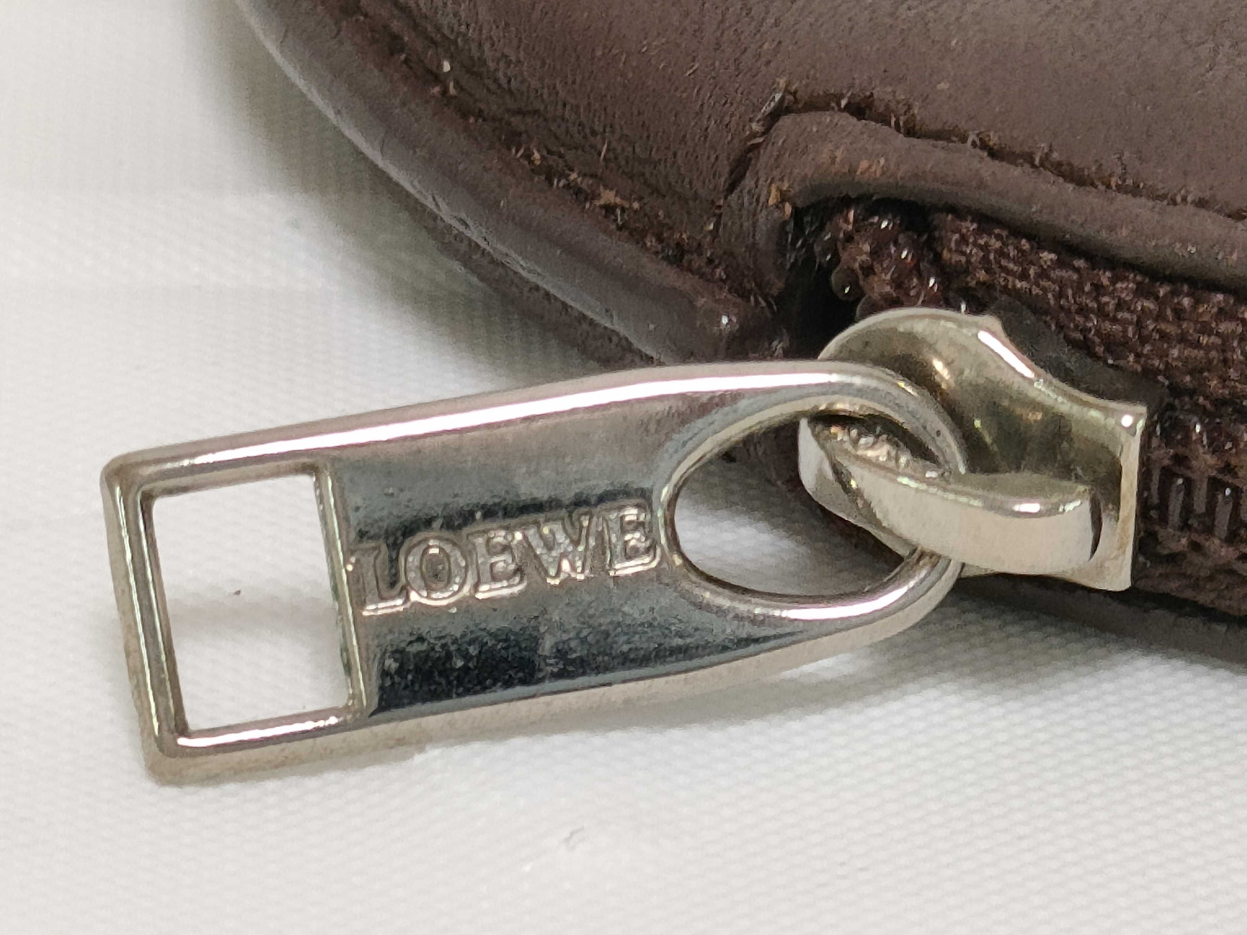coin case — view 10