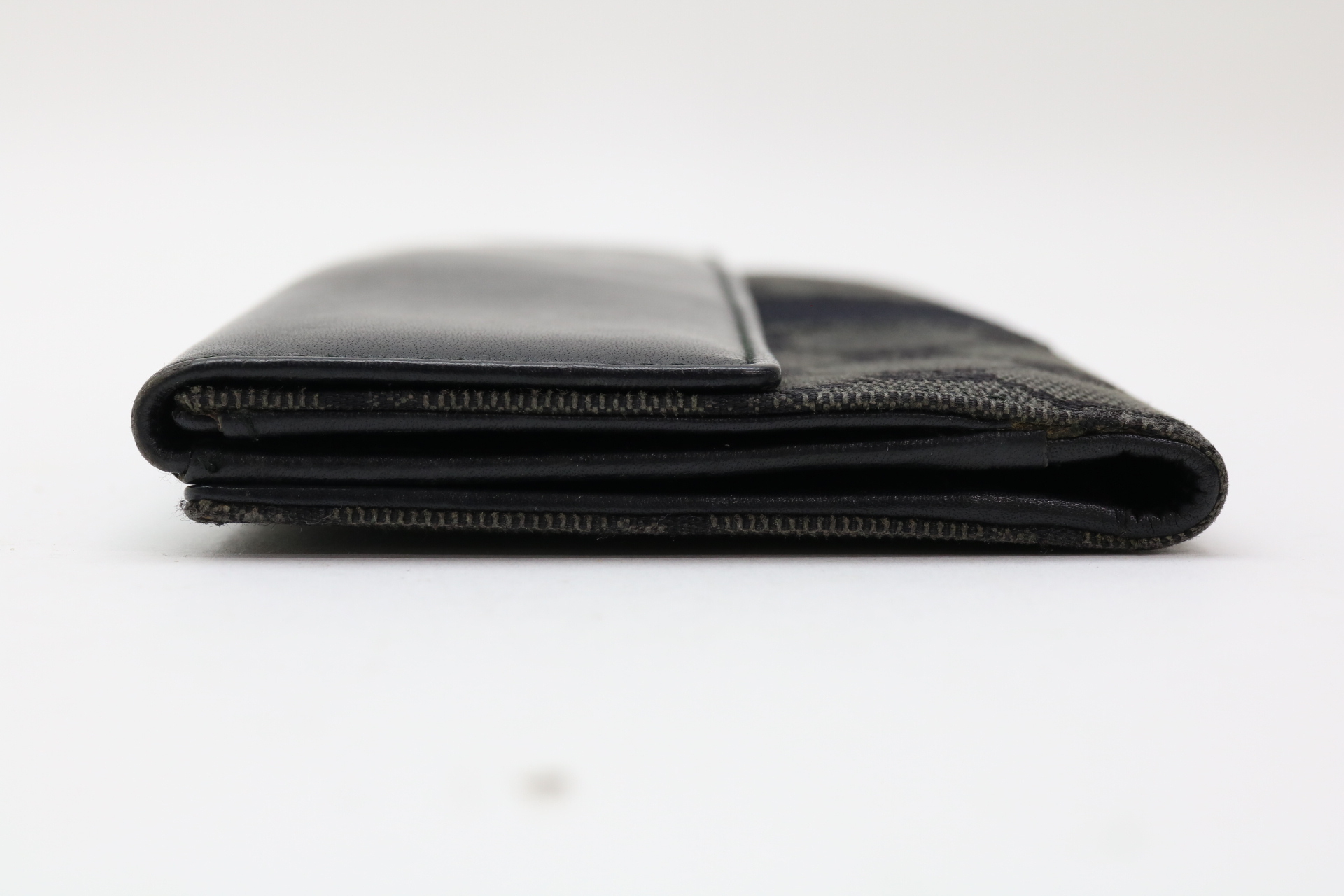 GG Canvas Long Wallet — view 3