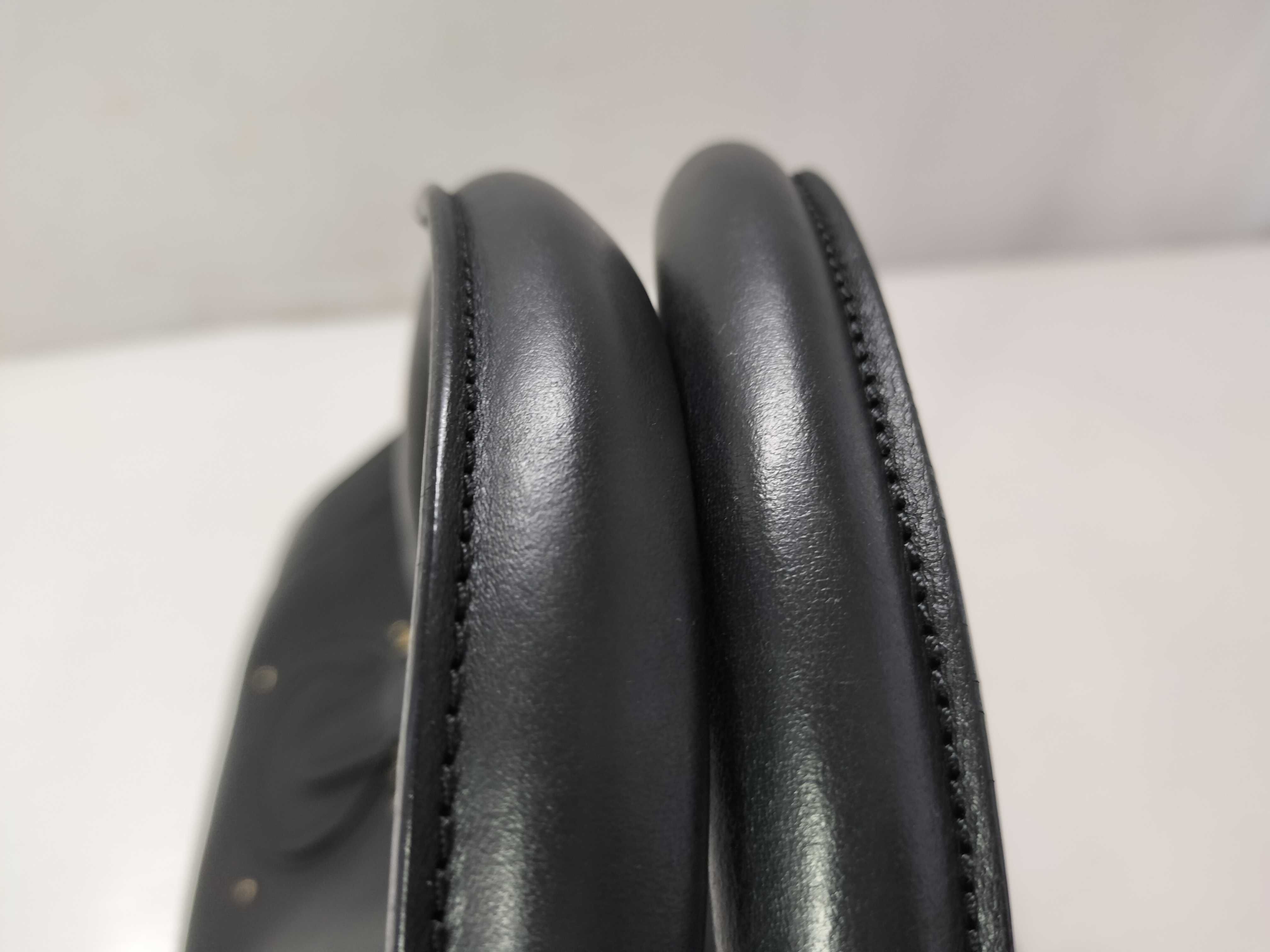Aurora handbag, black leather — view 4