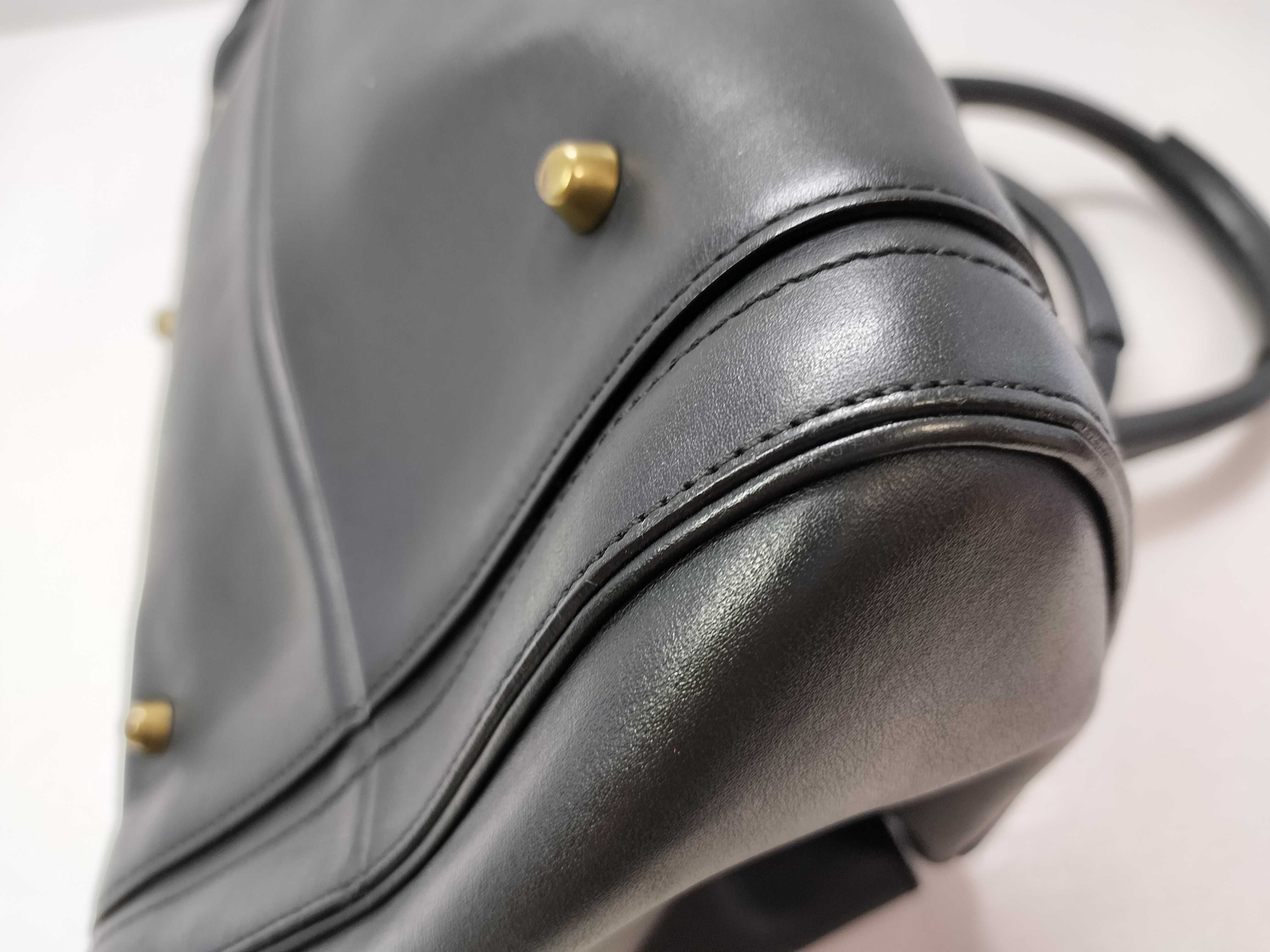 Aurora handbag, black leather — view 7