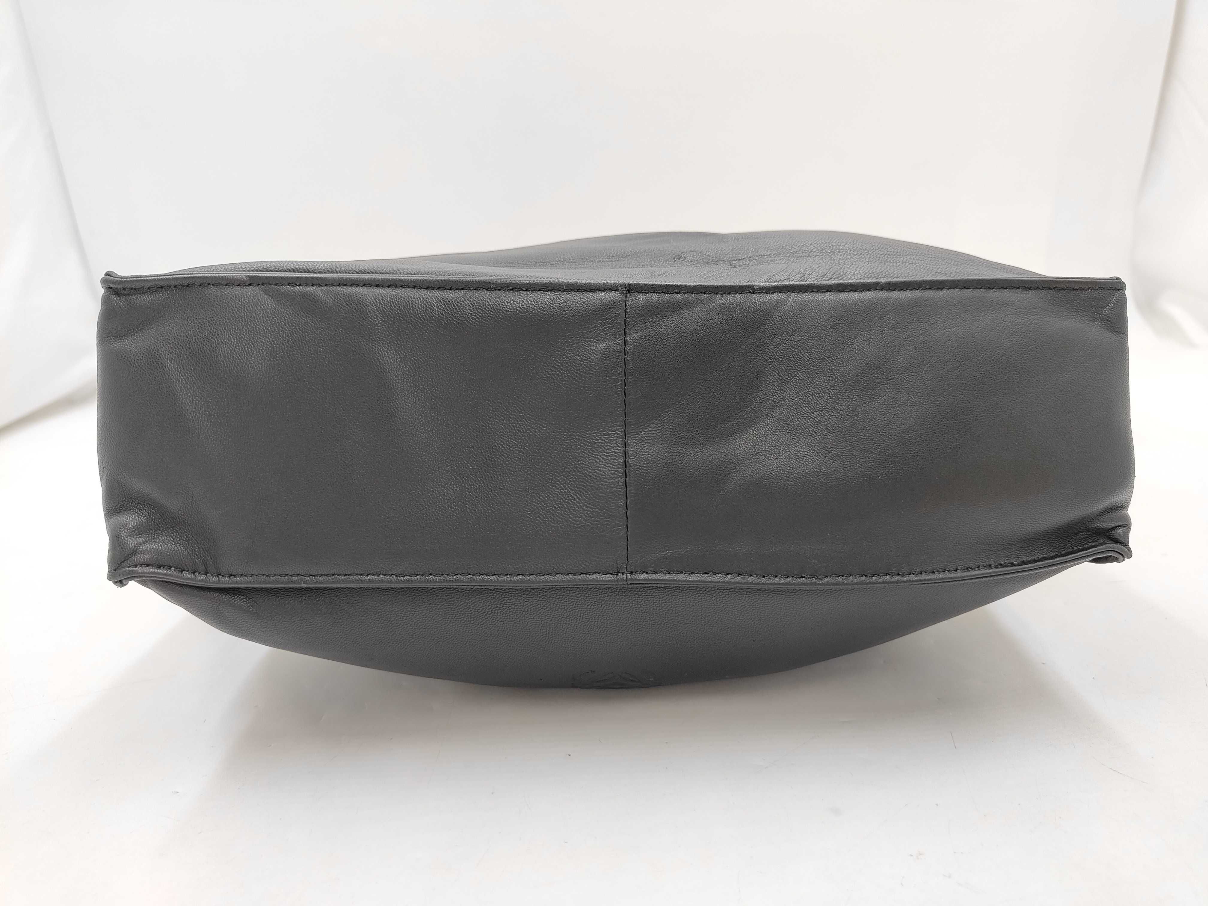 shoulder bag — view 4