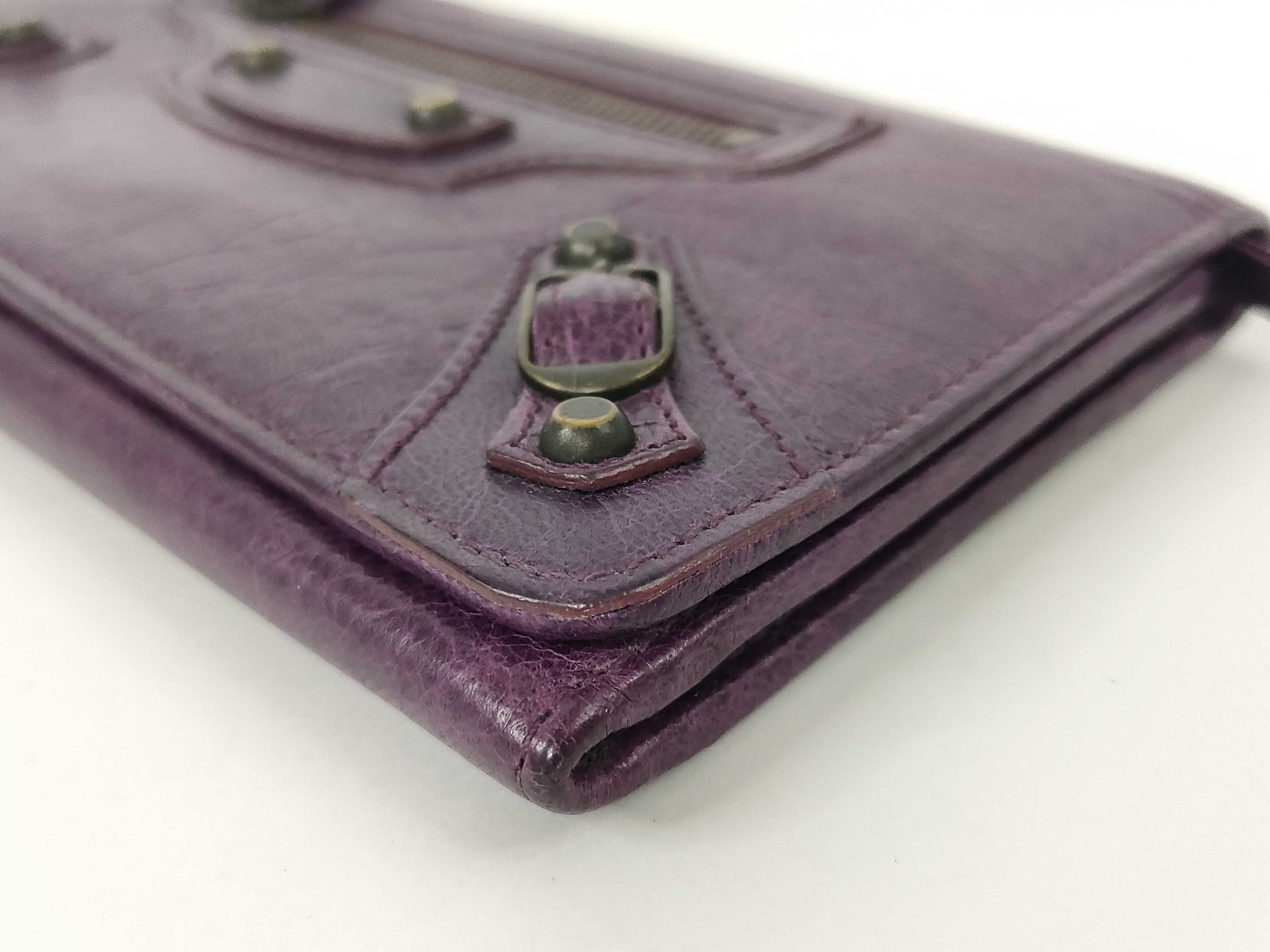 wallet — view 3
