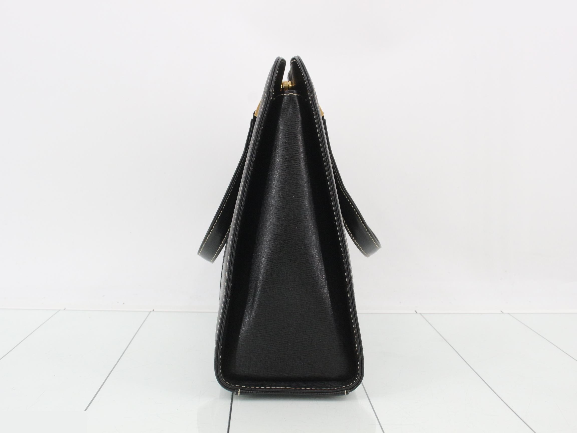 Leather handbag, Nova check lining, unused. — view 3