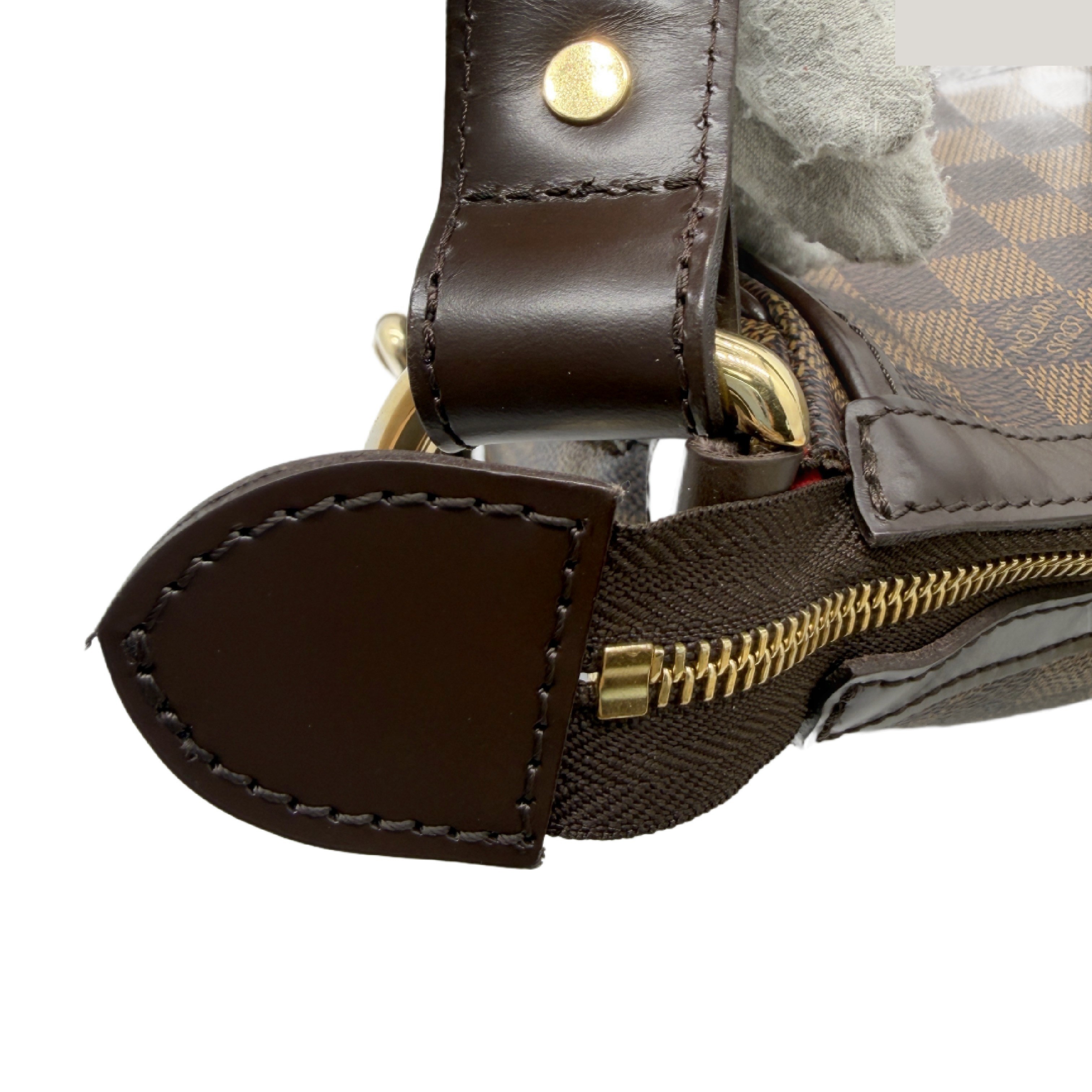 Damier Highbury Shoulder Bag — view 9