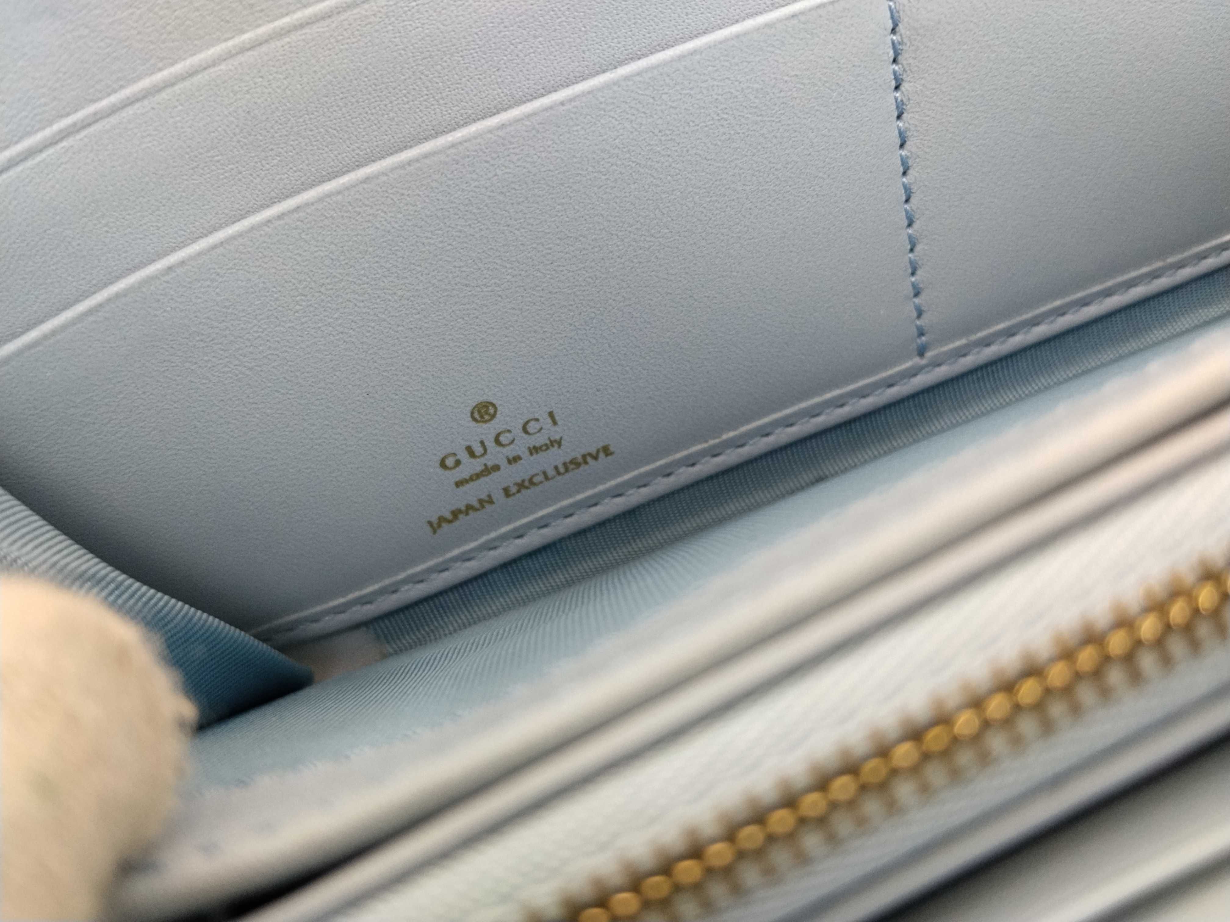 (Gucci) Higuchi Yuko Round Zip Long Wallet, Blue — view 12