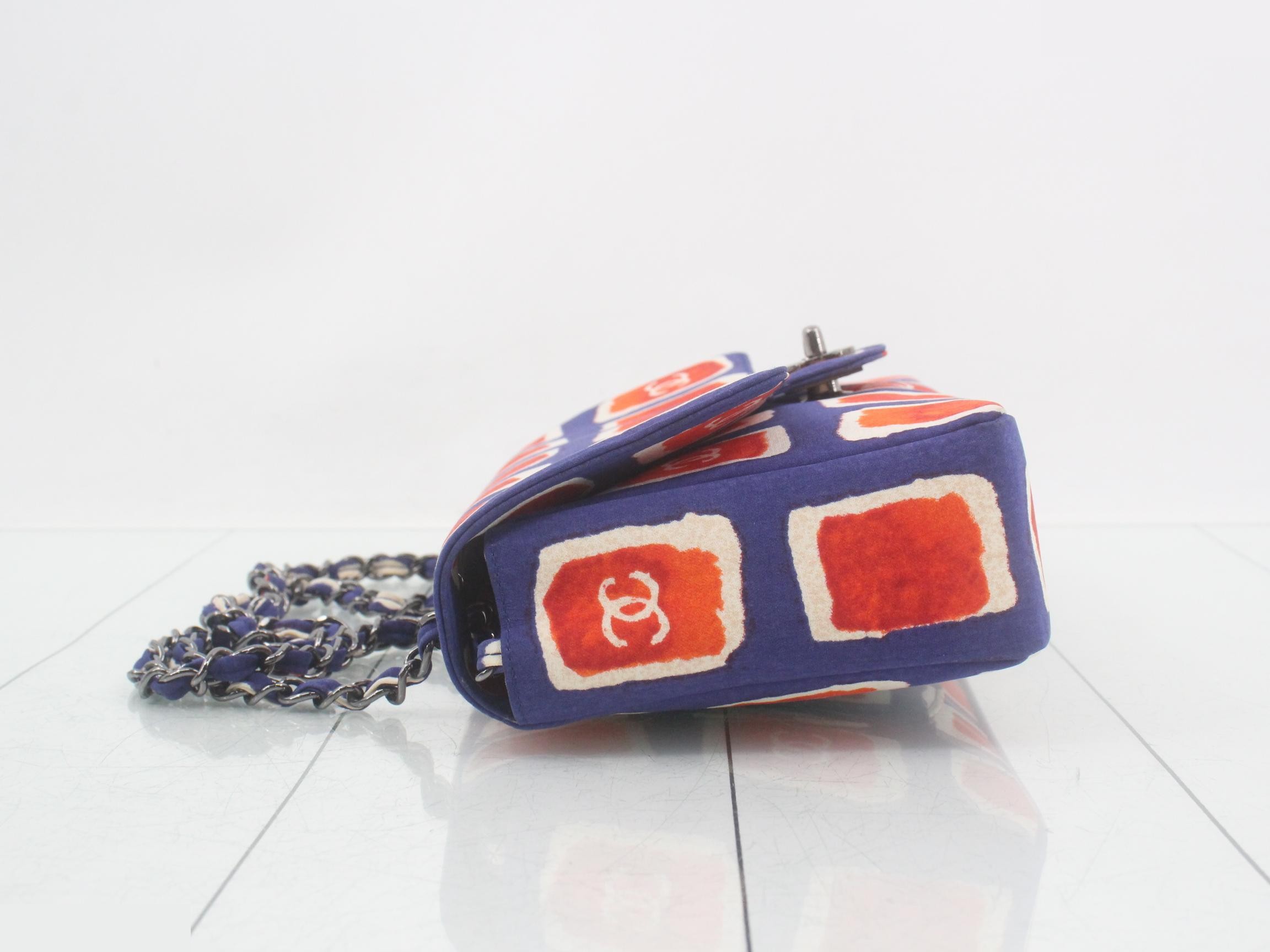Single flap silk chain shoulder bag, blue x orange x white — view 4