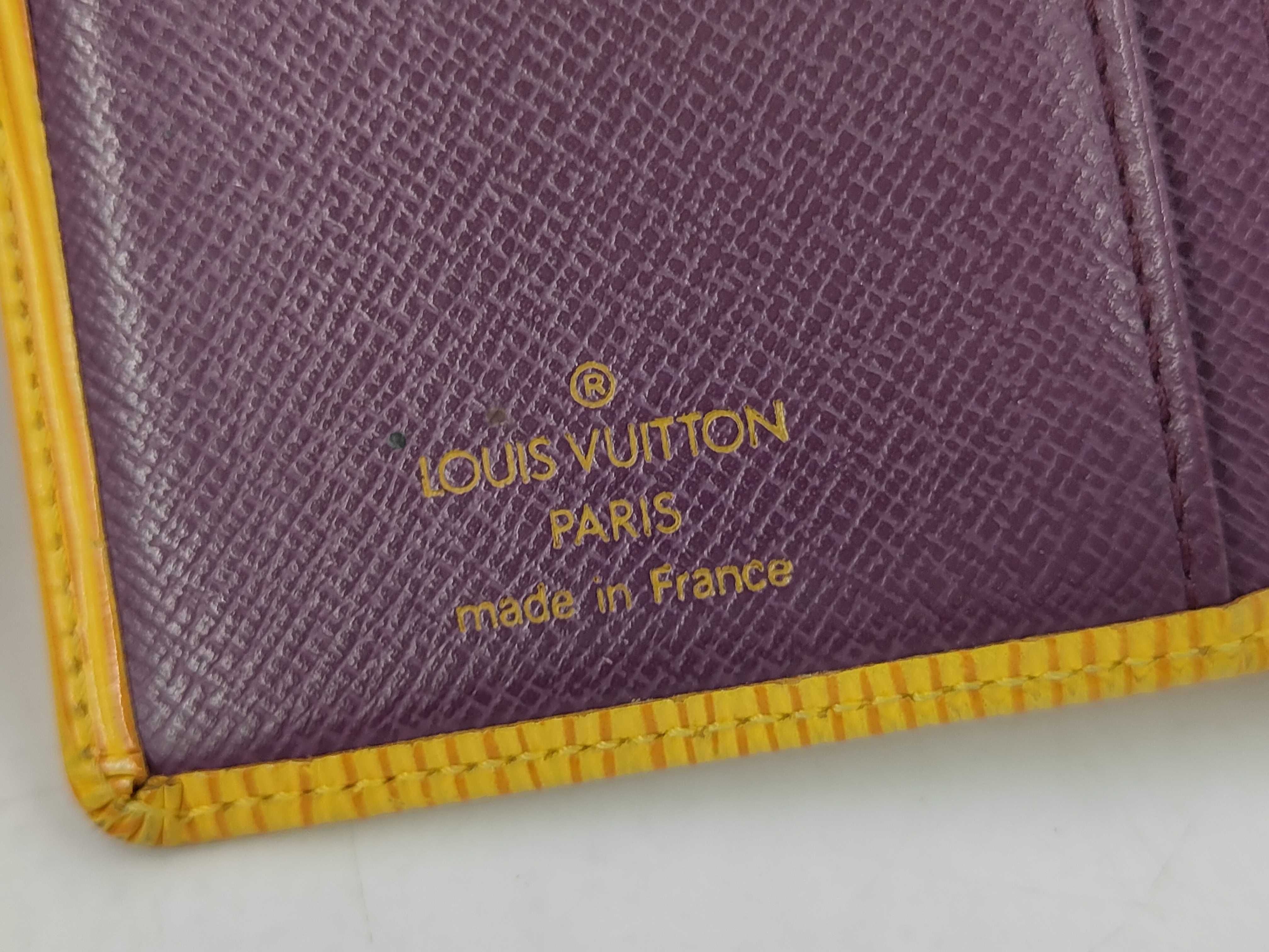 Epi / Epi / Porte Monnaie Billet Viennois / M63249 / Folding Wallet / Leather Wallet — view 9