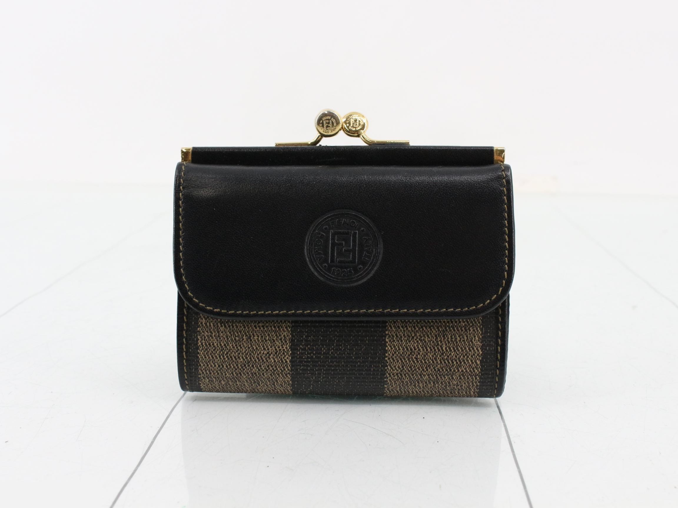 Bi-fold Wallet with Clasp Closure, 556-307930-069, PVC