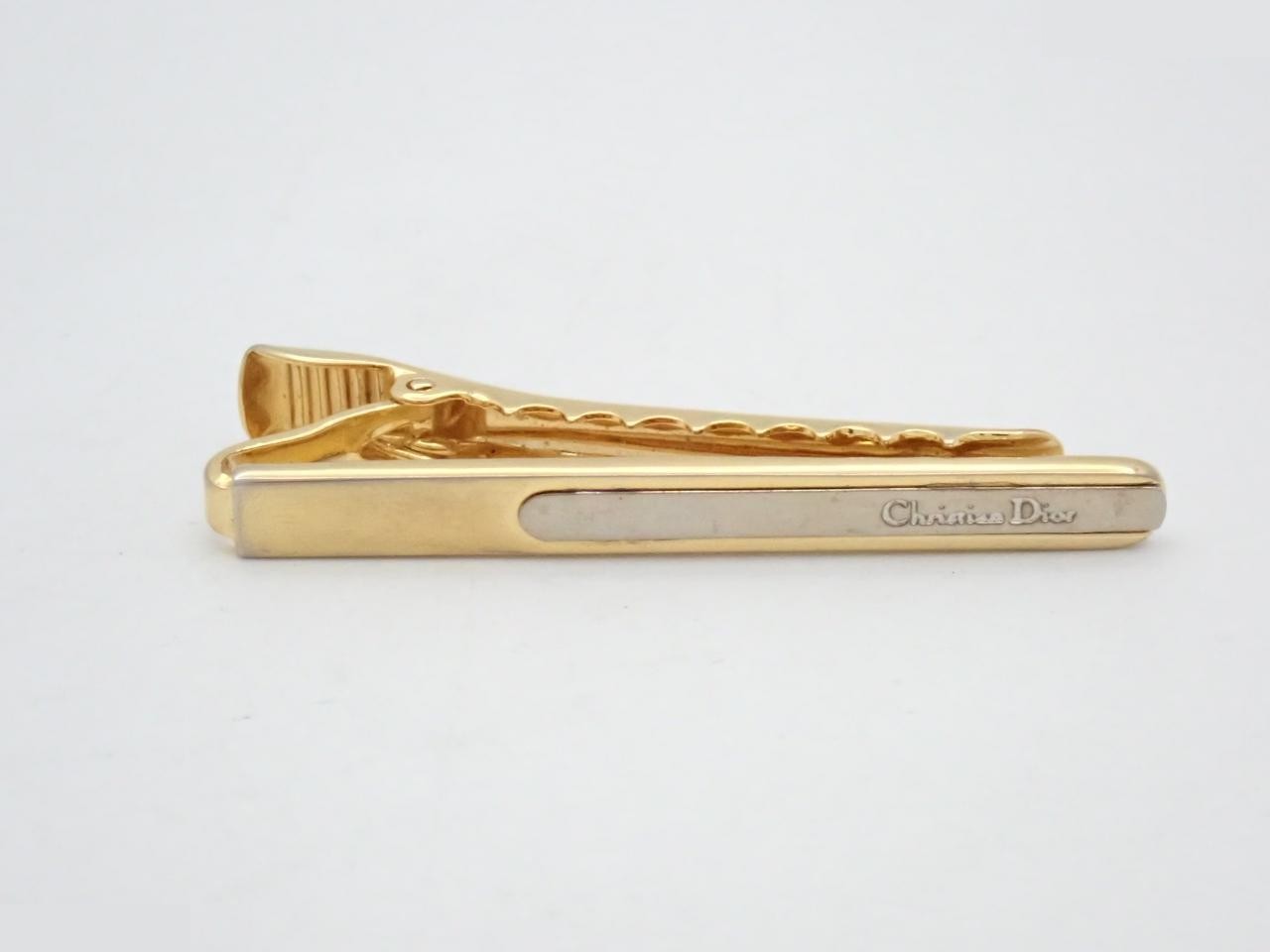Other lines: Small items, accessories, cufflinks, tie clips — view 3