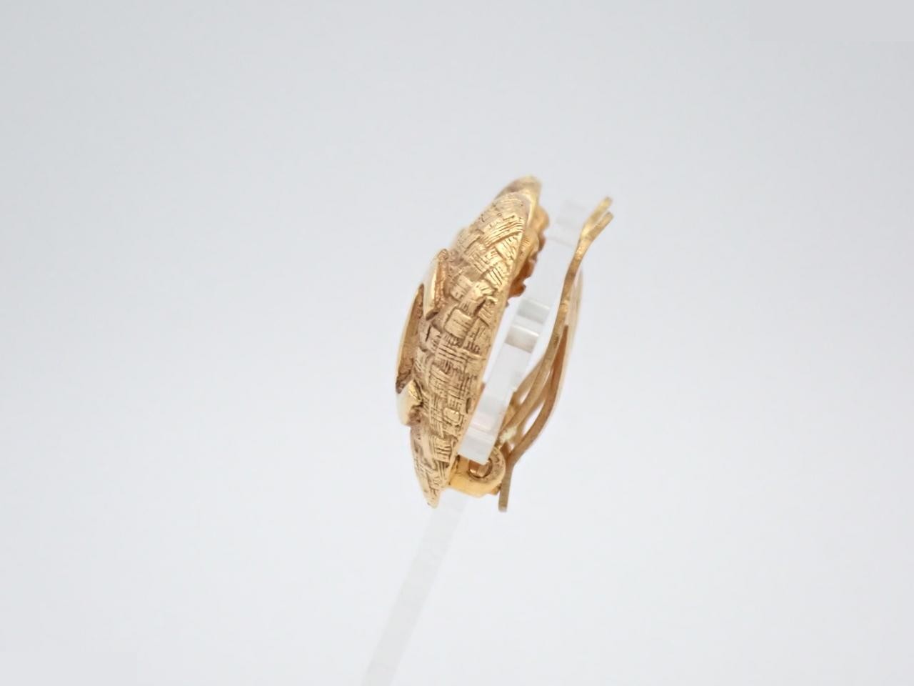 Earrings with Coco Mark design, gold. — view 3