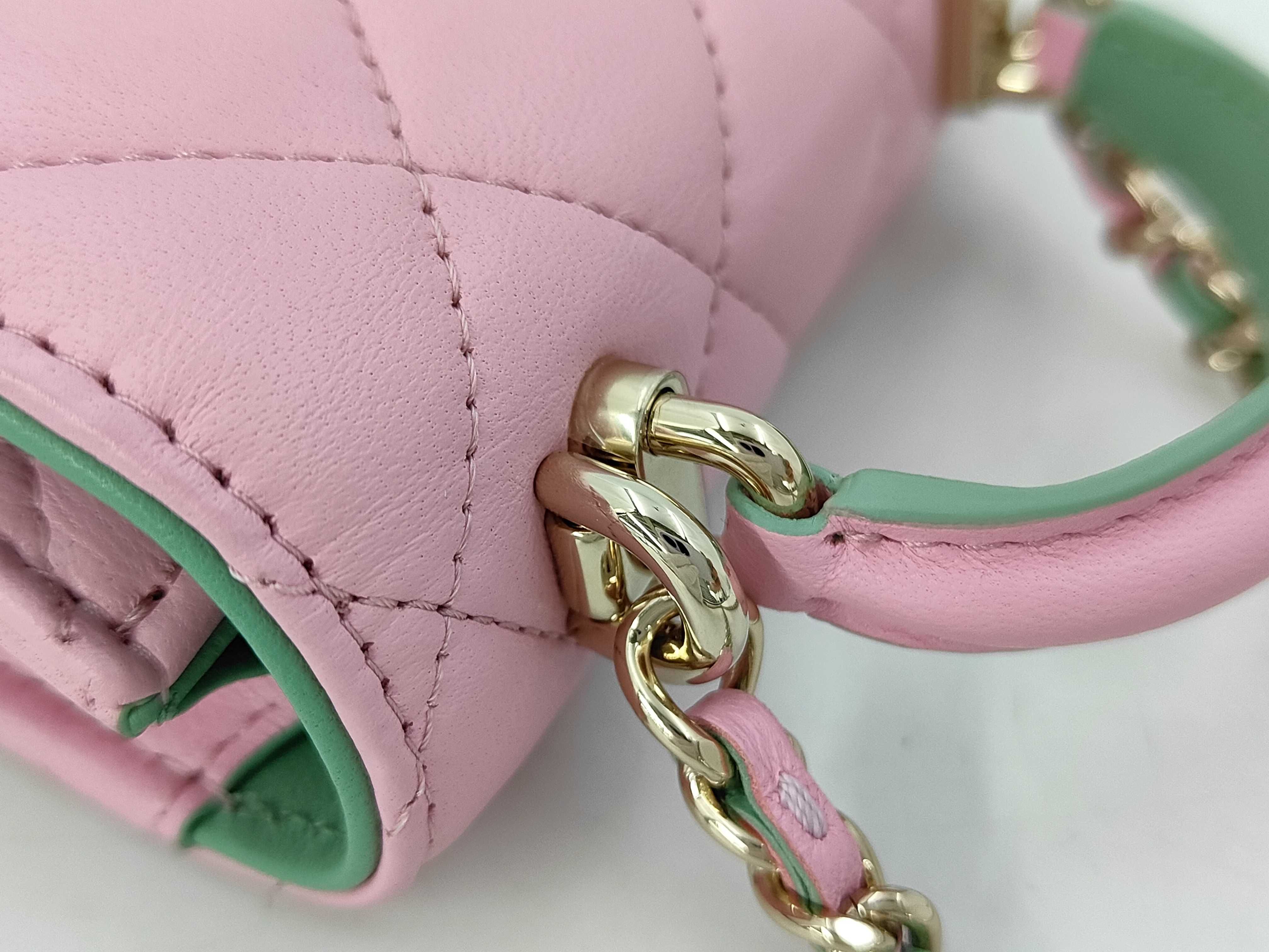 Mini Woc Chain Bag Shoulder Bag — view 7
