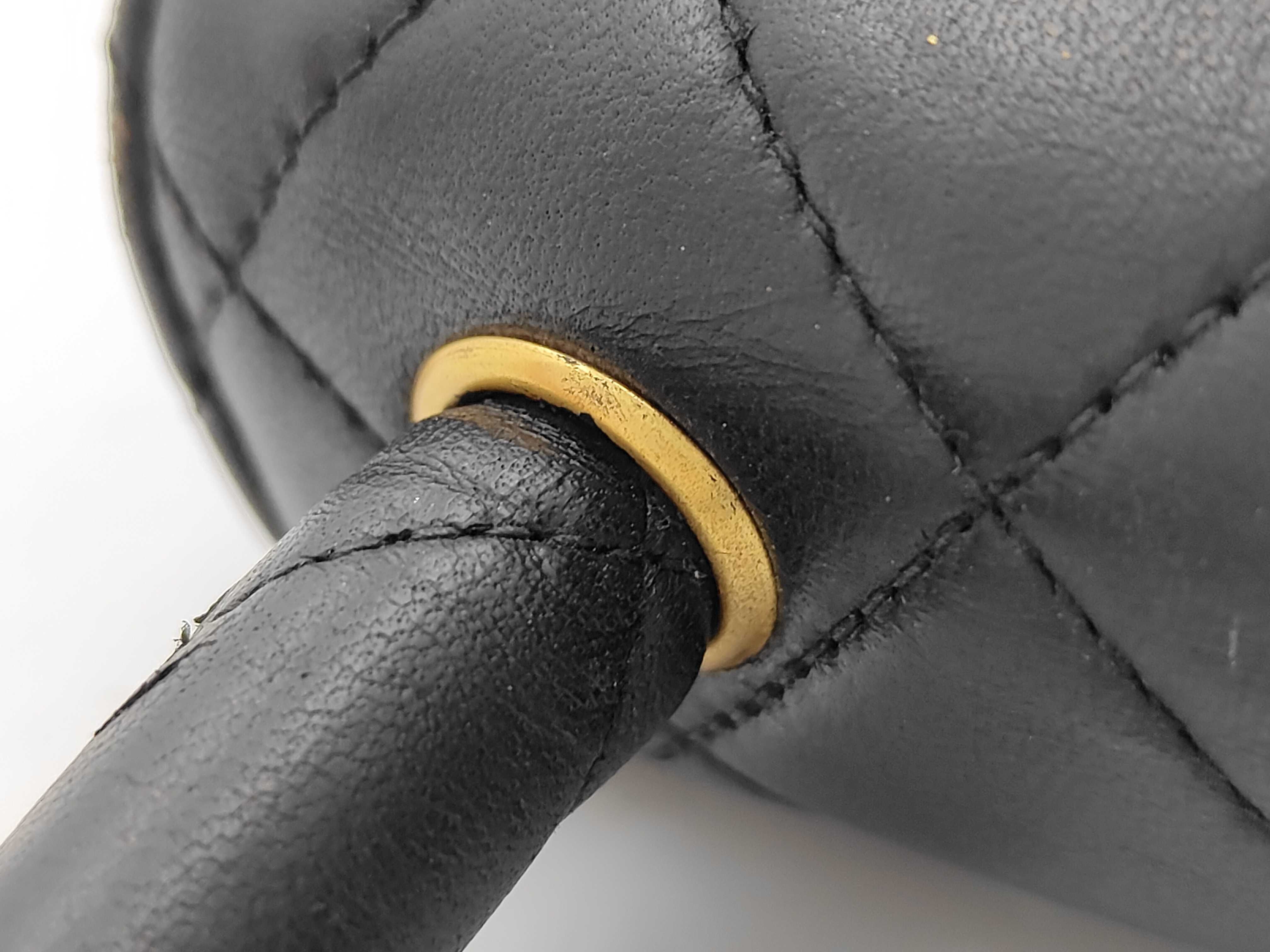 Top Handle Matelassé Black Gold Handbag — view 6