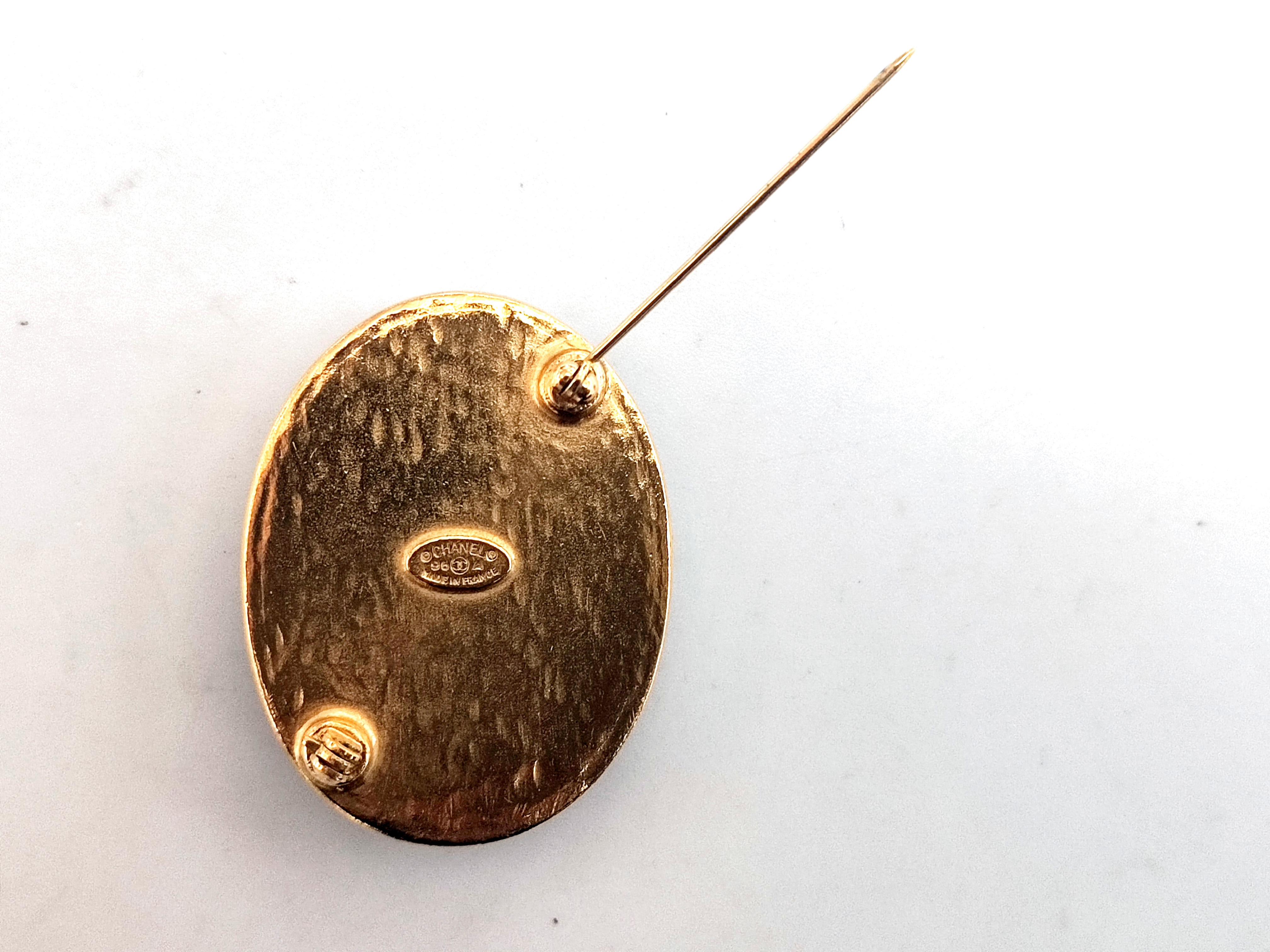 Cocomark Black Stone Brooch 96A Brooch — view 4