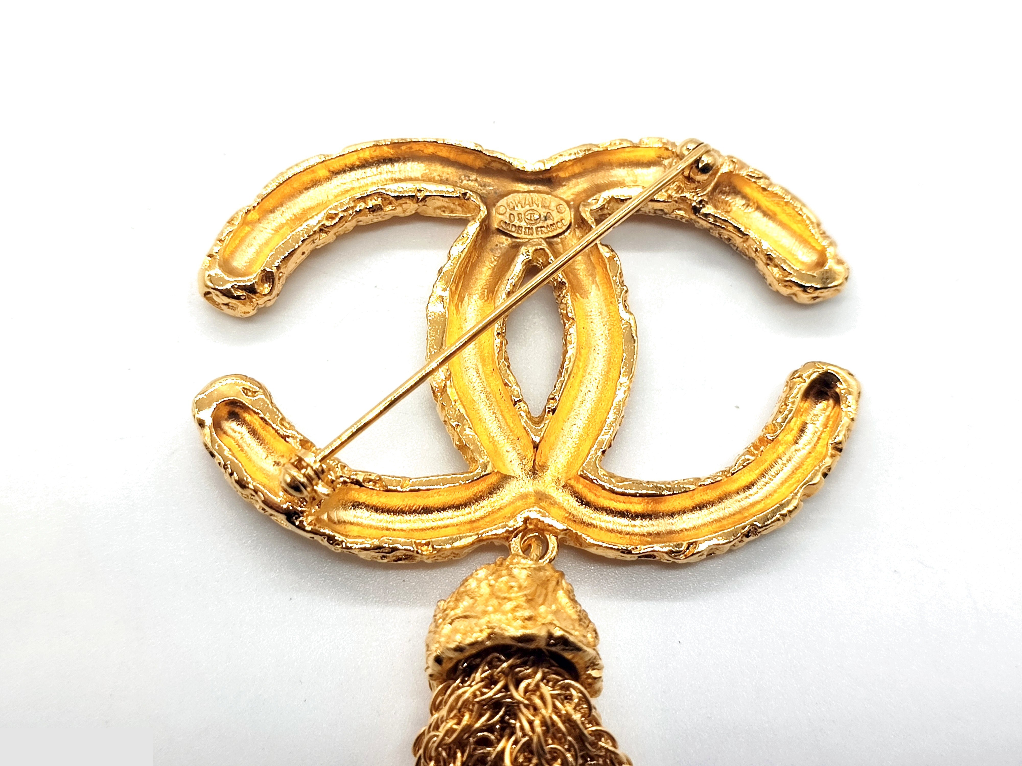 Coco Mark Lava Fringe Brooch 93A — view 7