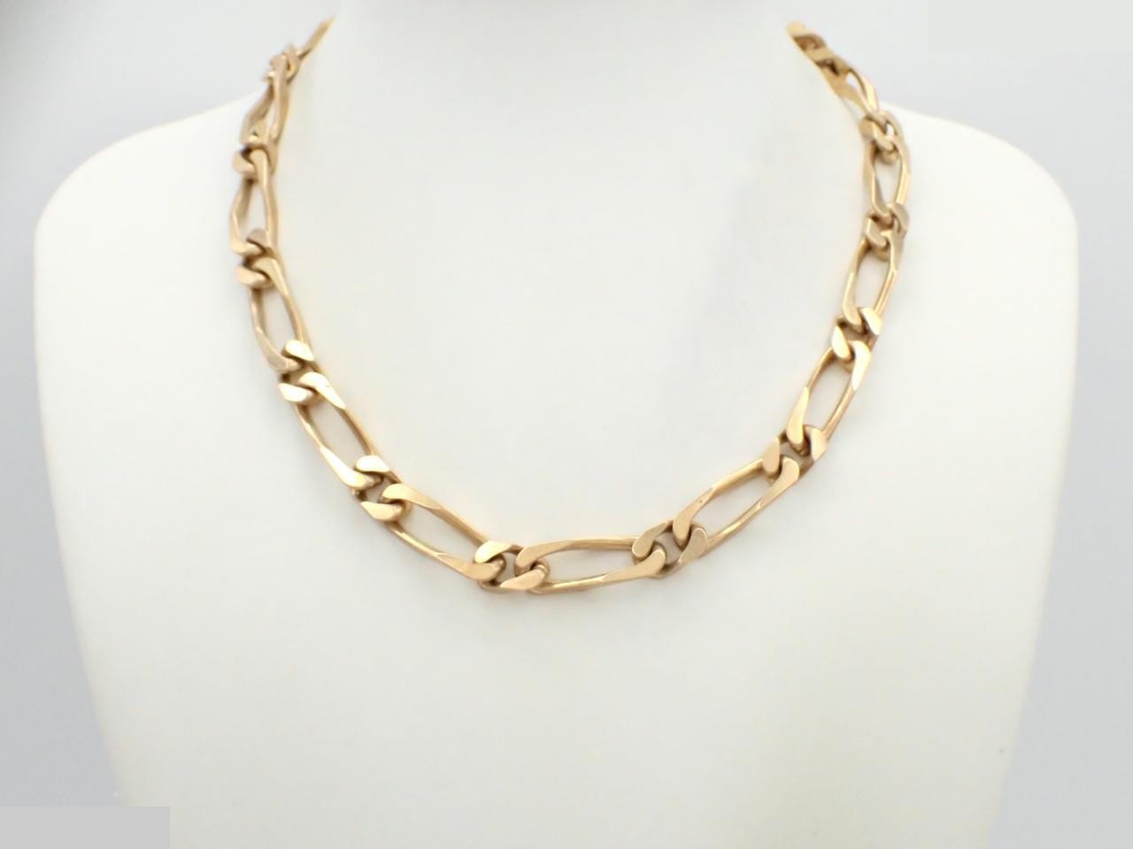 Other lines: Precious metal necklaces and pendants, total length approximately 44 cm. — view 3