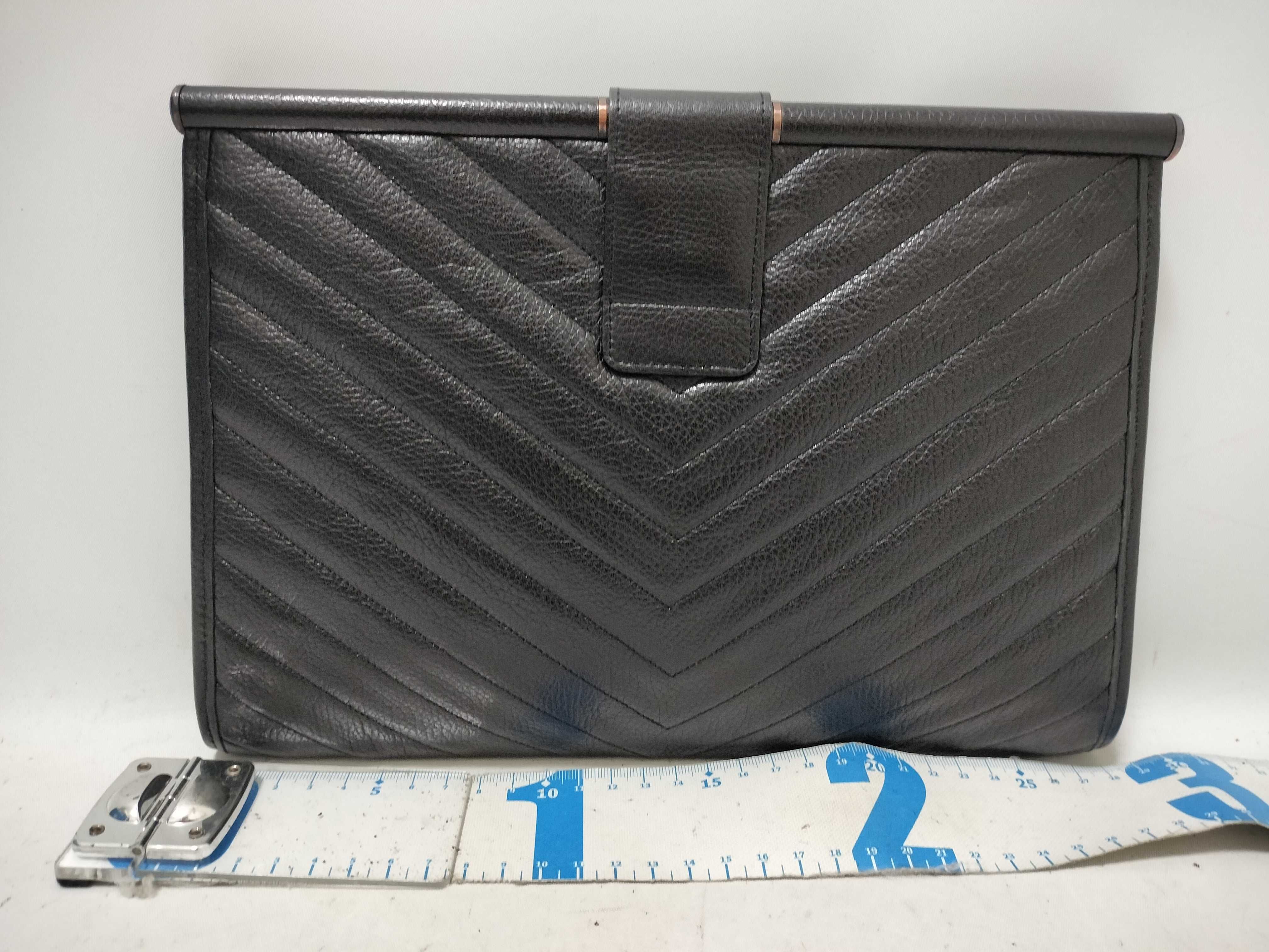 clutch bag — view 2