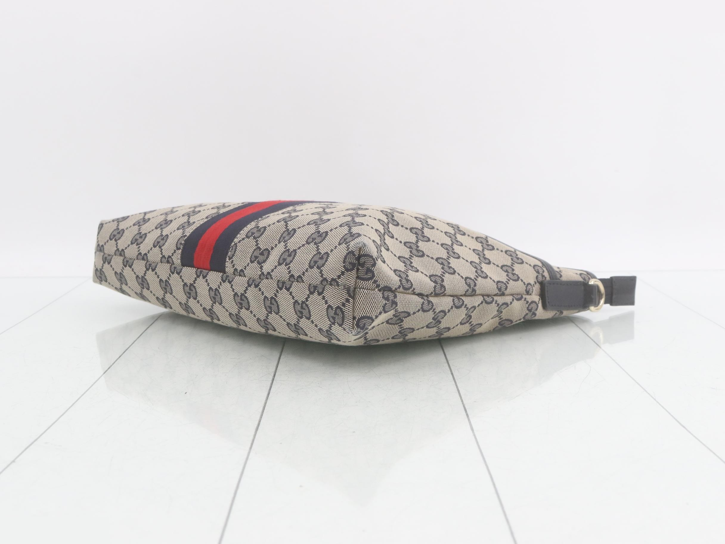 GG Canvas Sherry Shoulder Bag — view 6