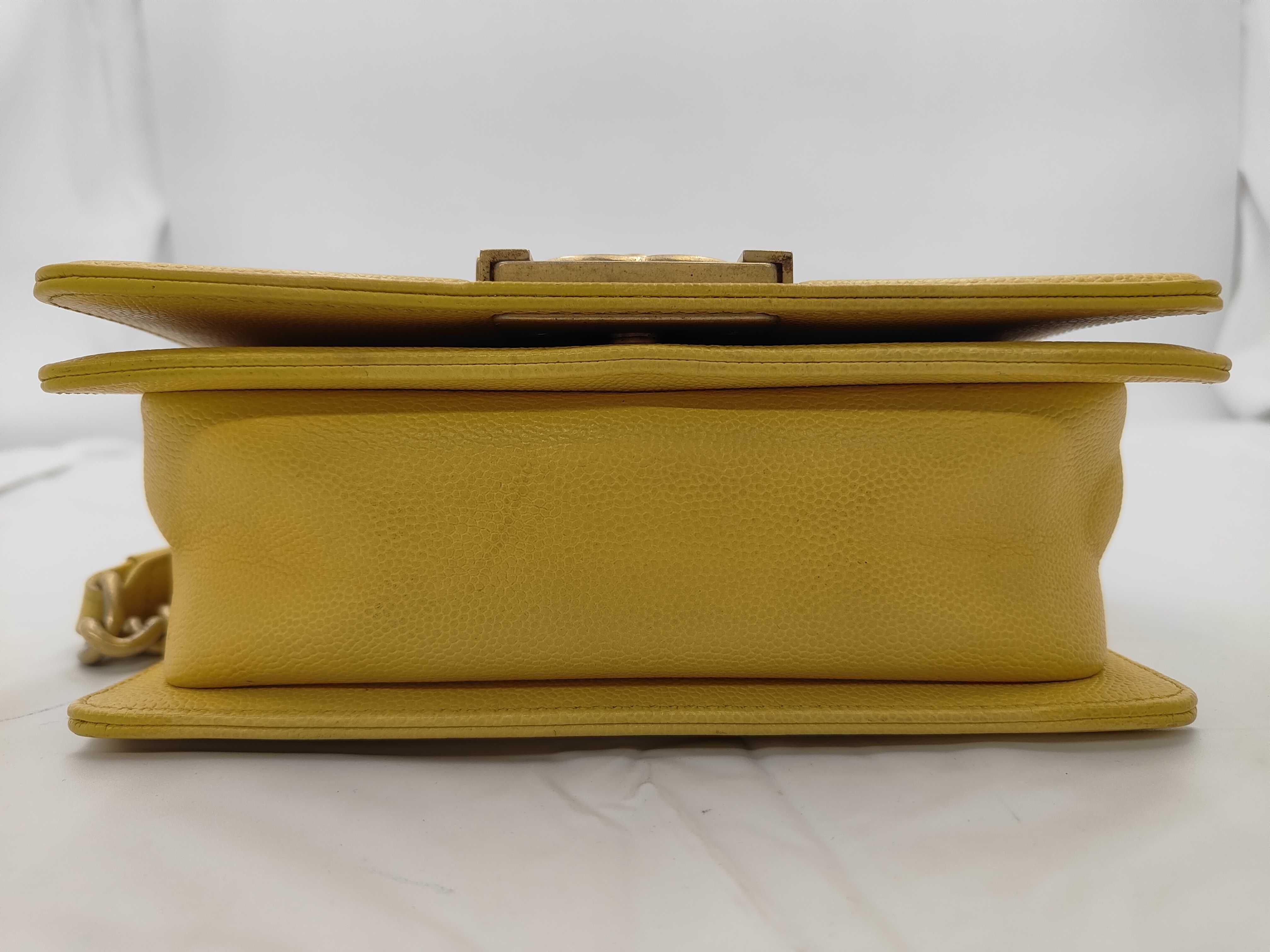 Boy Chanel 20 Caviar Yellow Chain Shoulder Bag — view 7