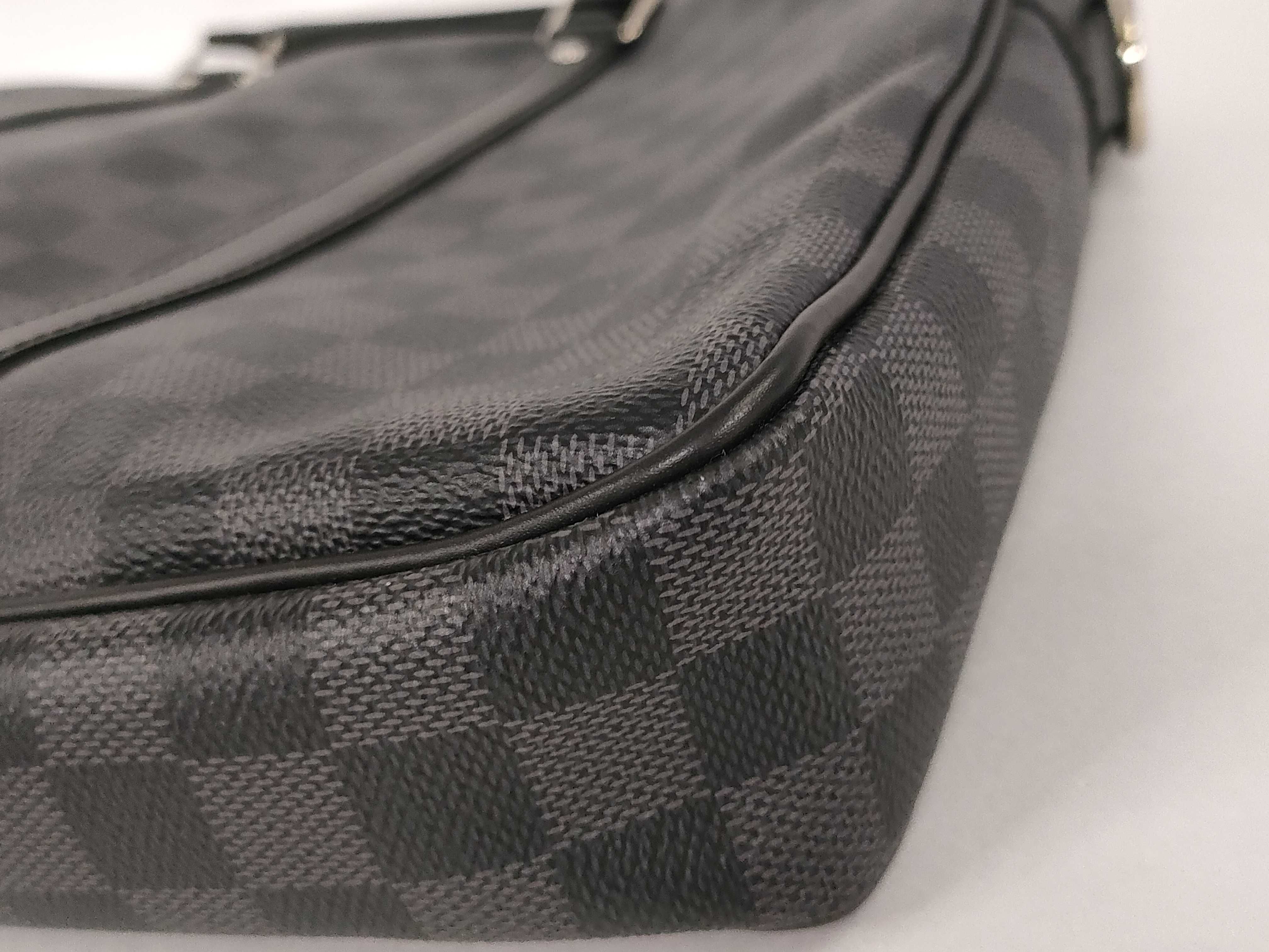 Damier Graphite PDV Business Bag — view 6