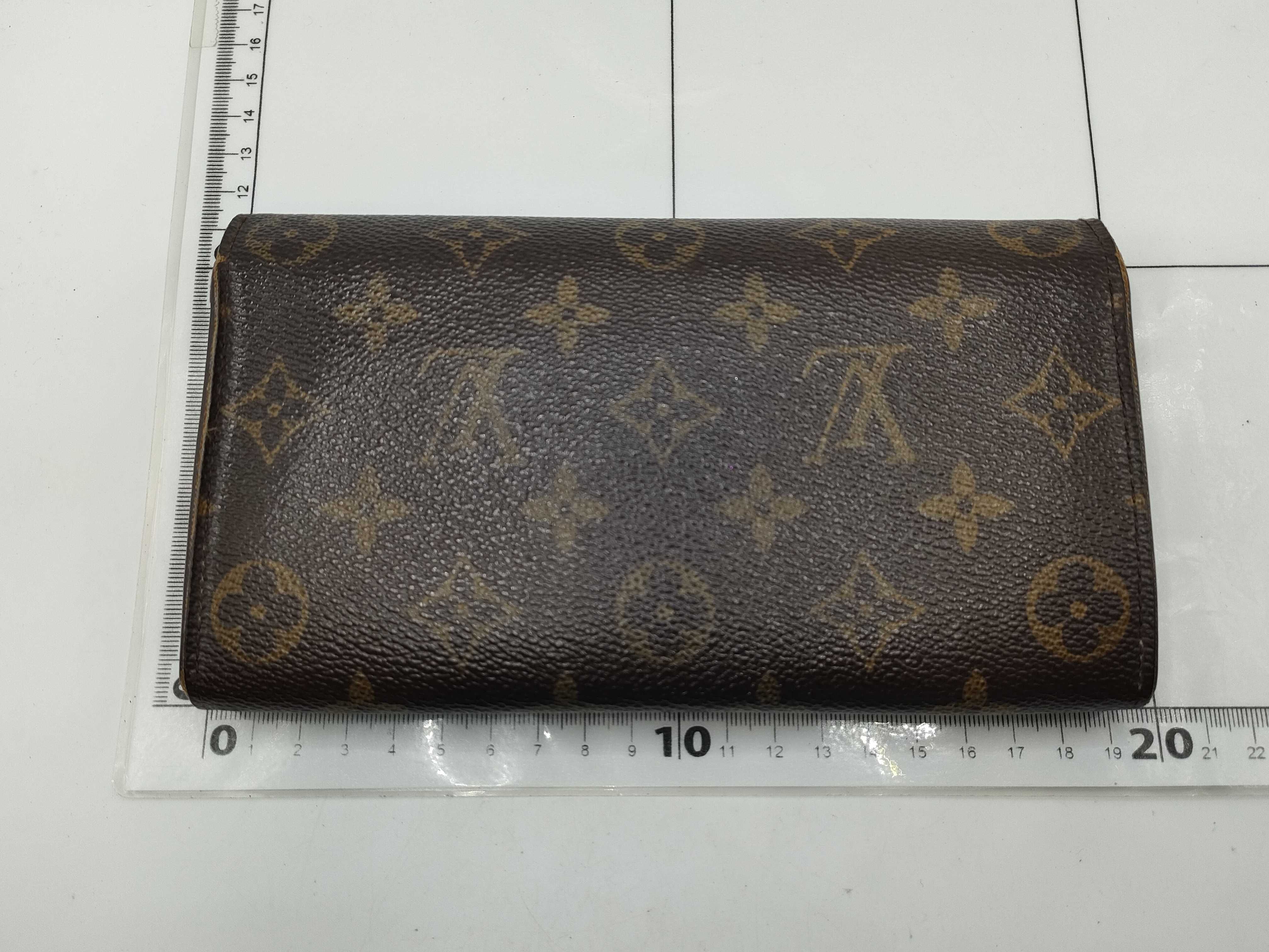 Monogram Pochette Porte Monnaie Credit M61725 Wallet — view 2