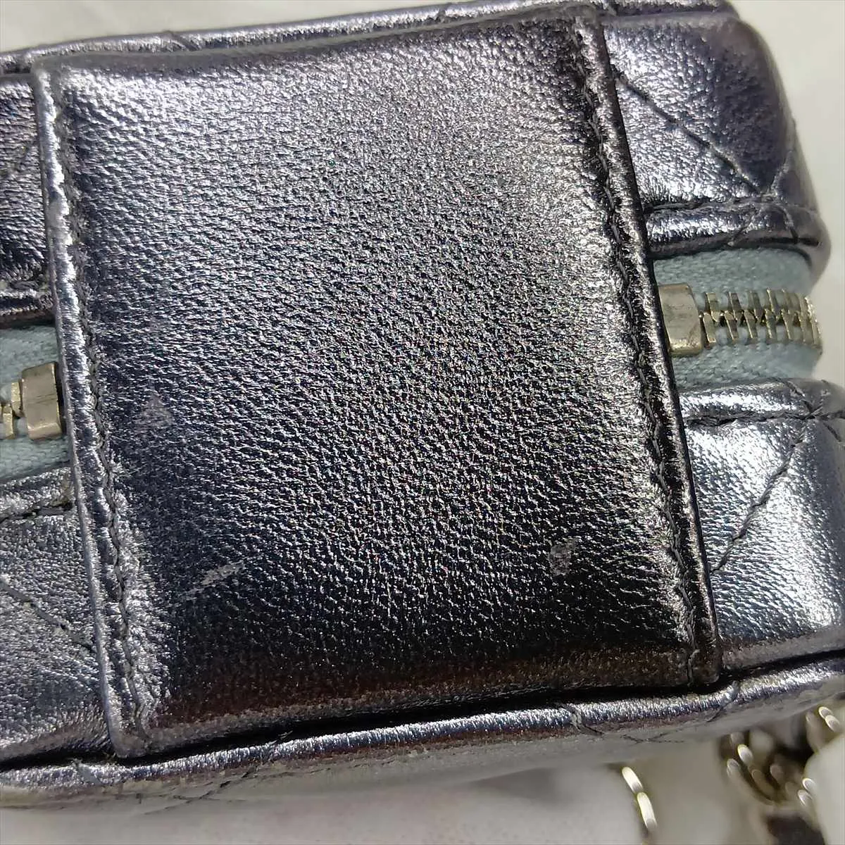 Matelassé Lambskin Chain Shoulder Bag, Silver, Silver Hardware, Item Number 31794339 (Serial Number 31) — view 9