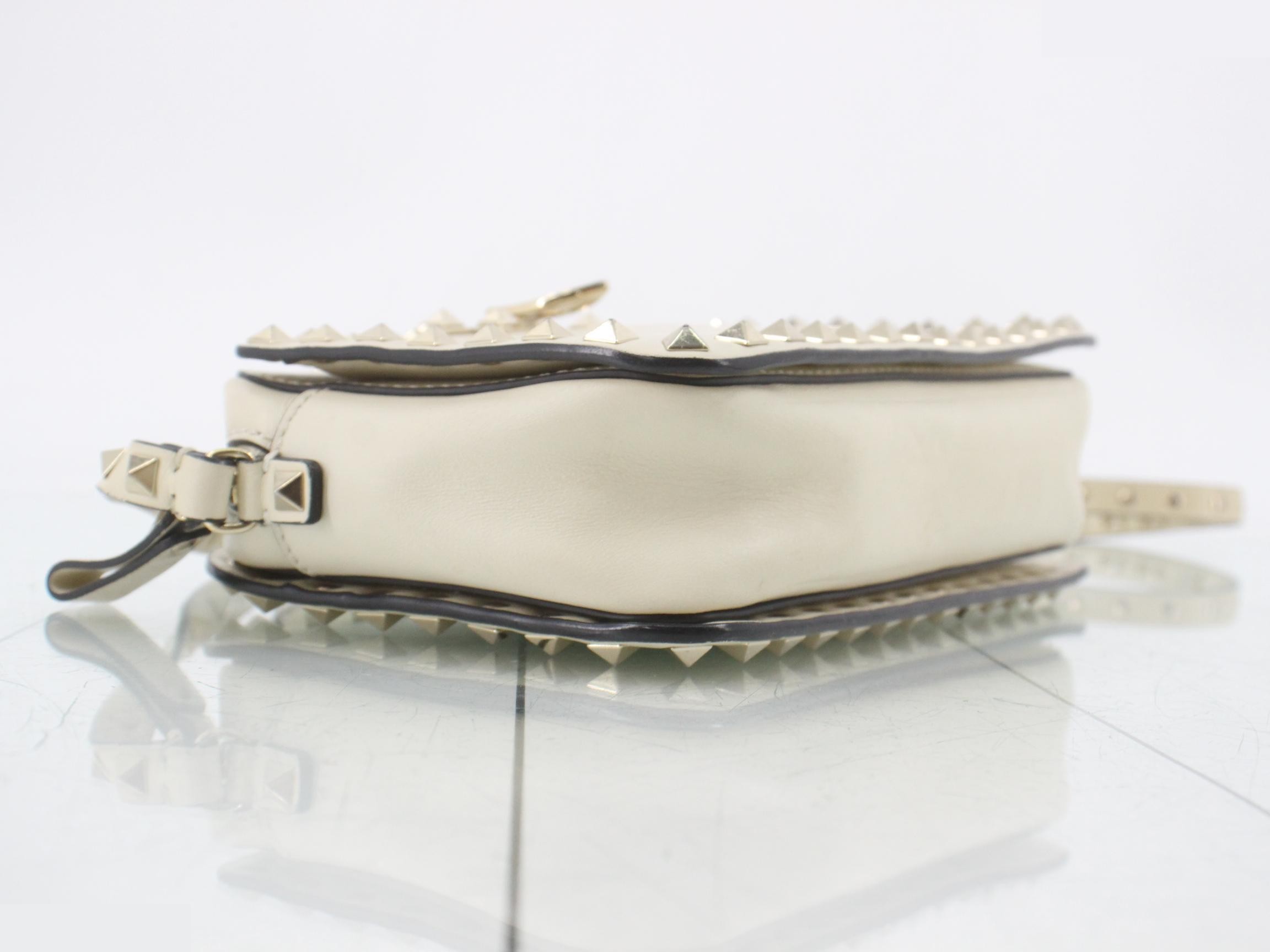 (Bag) - Shoulder Bag — view 5