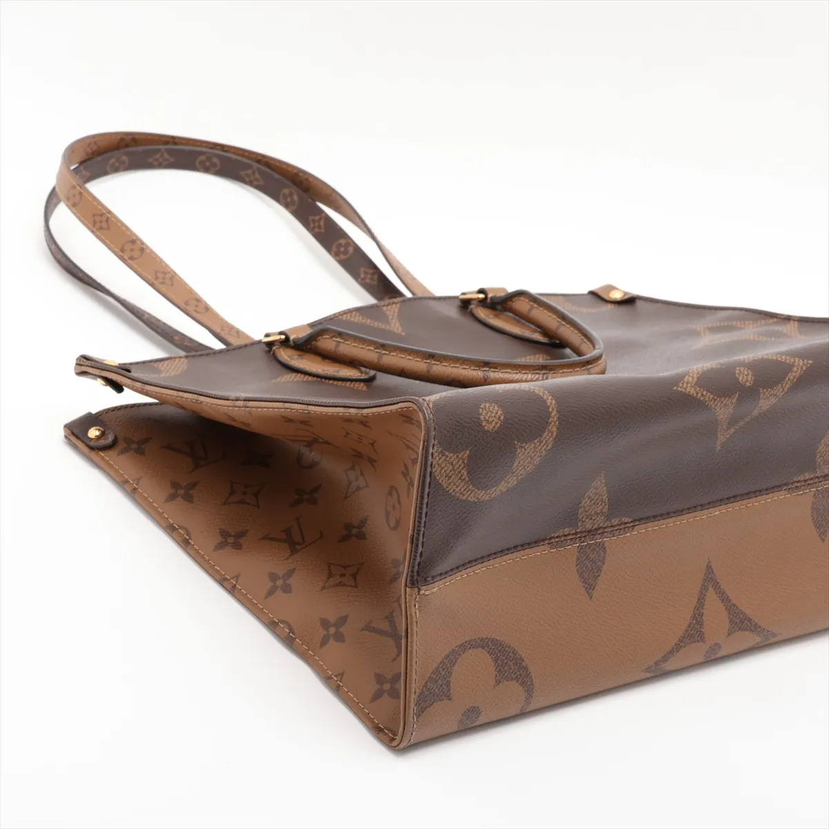 Giant Monogram Reverse OnTheGo MM M45039 TR4189 Brown (RFID detected) — view 4
