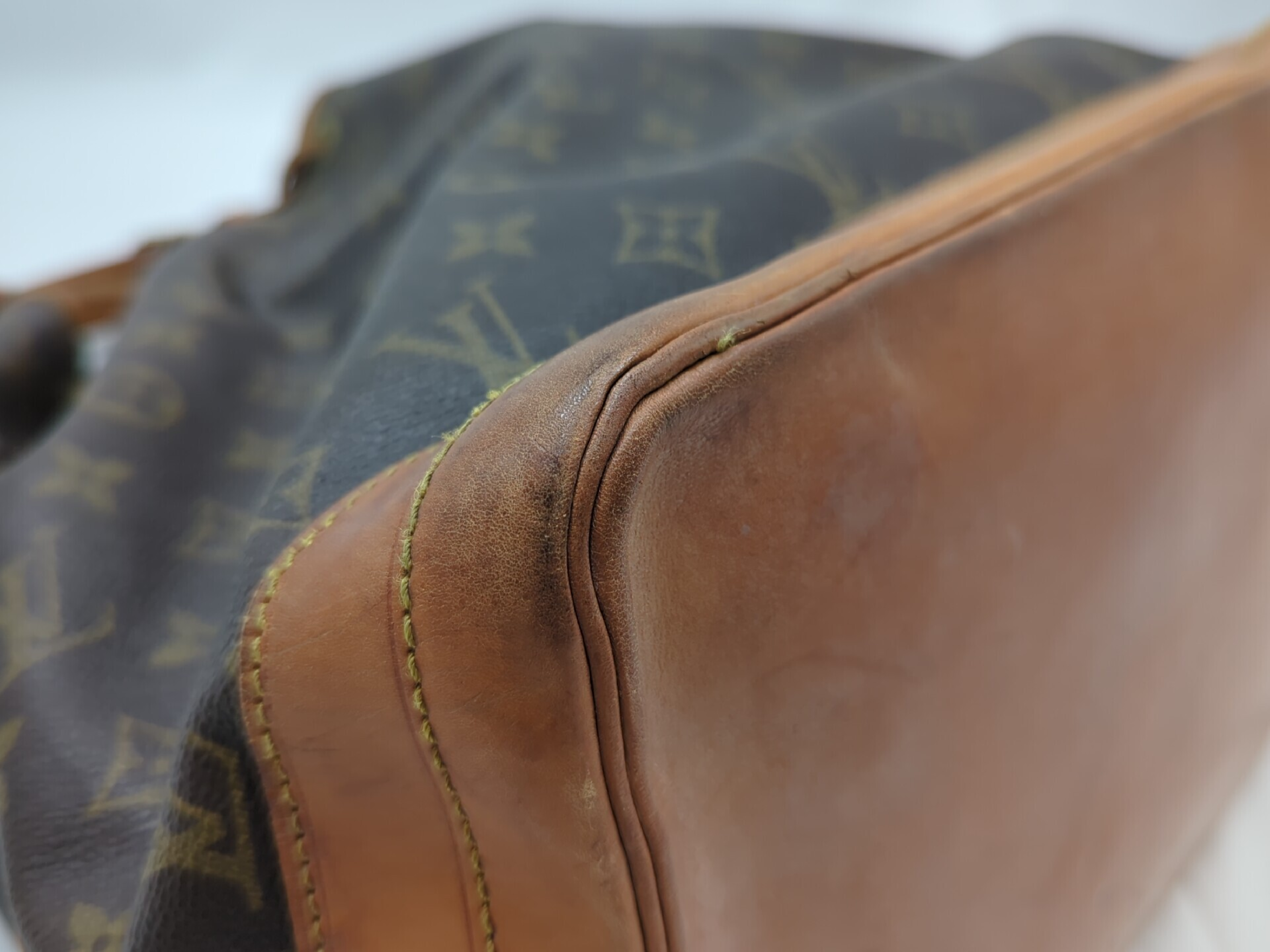 M42224 Monogram Noé Handbag — view 3
