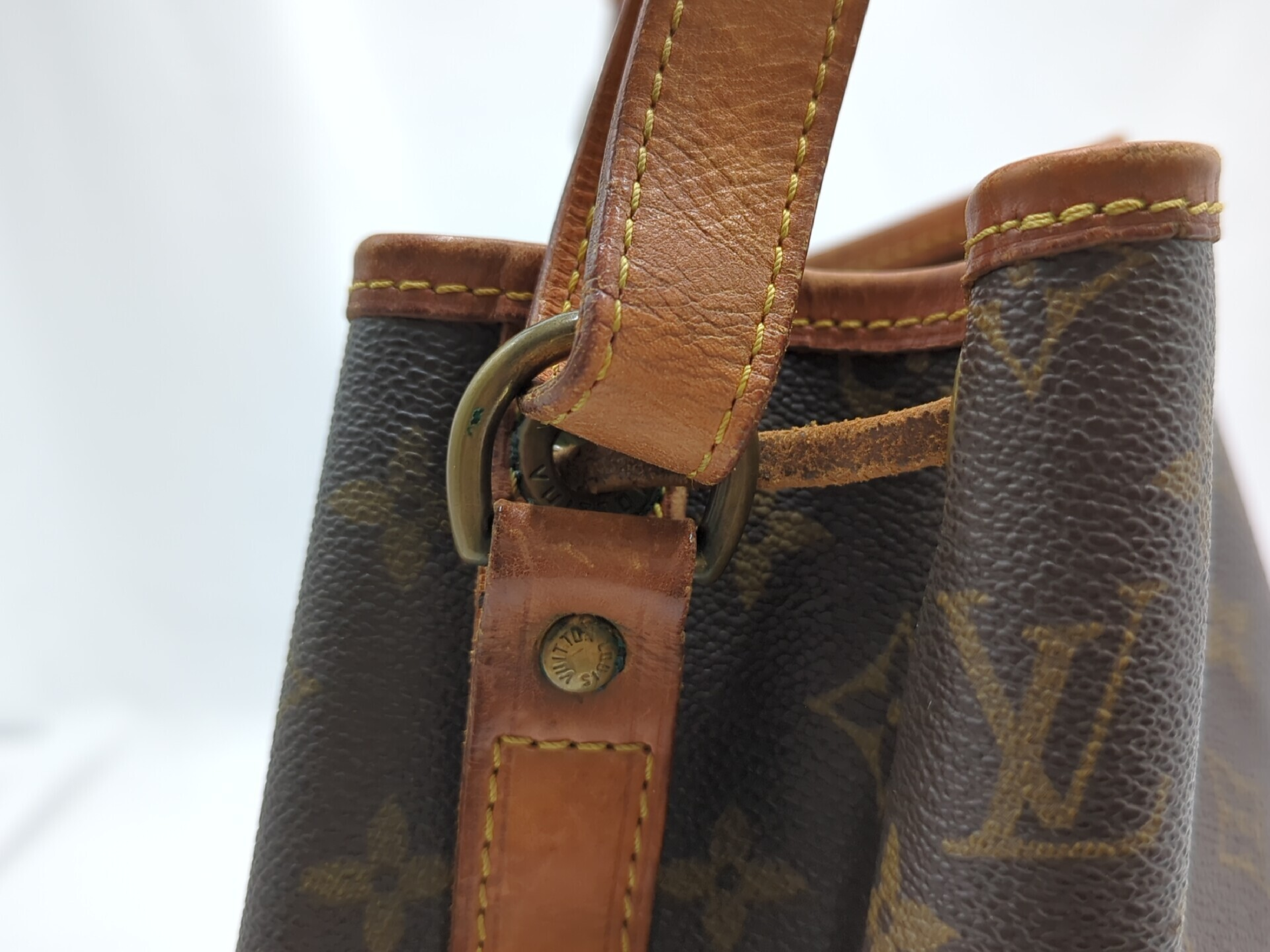 M42224 Monogram Noé Handbag — view 7