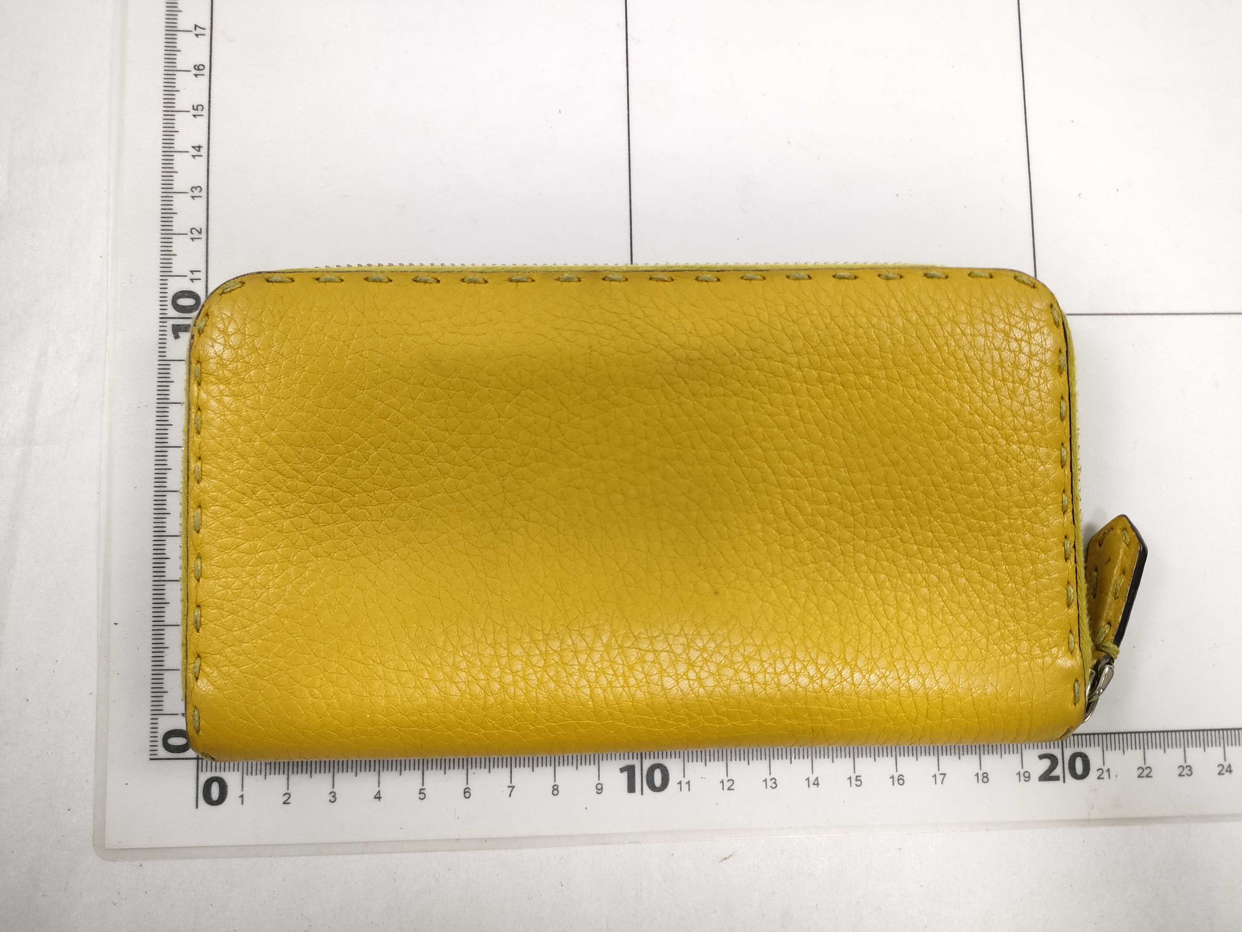 Selleria Round Long Wallet — view 2