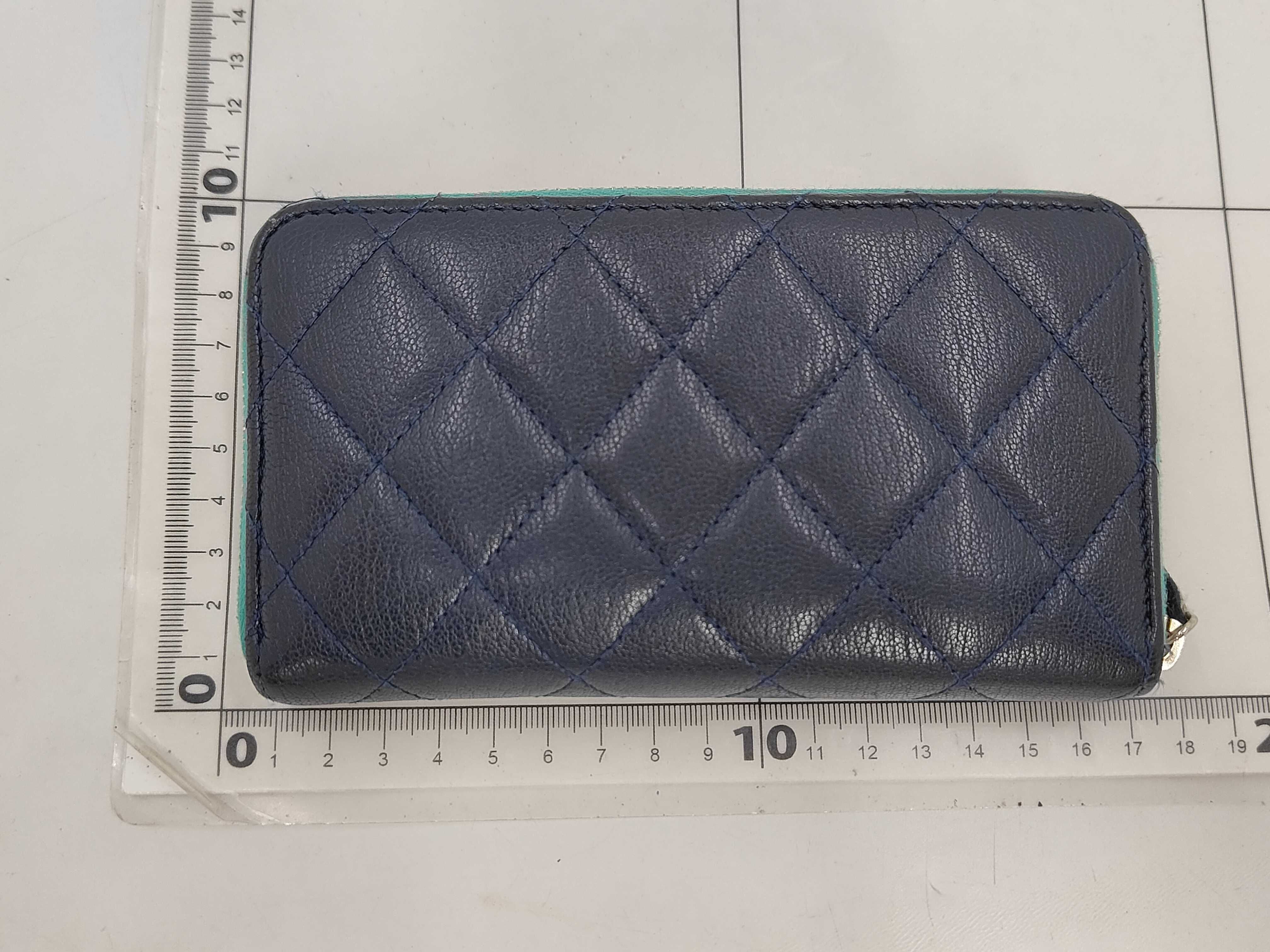 Matelassé Zip Wallet 2020 Cruise Round Zipper Long Wallet — view 2