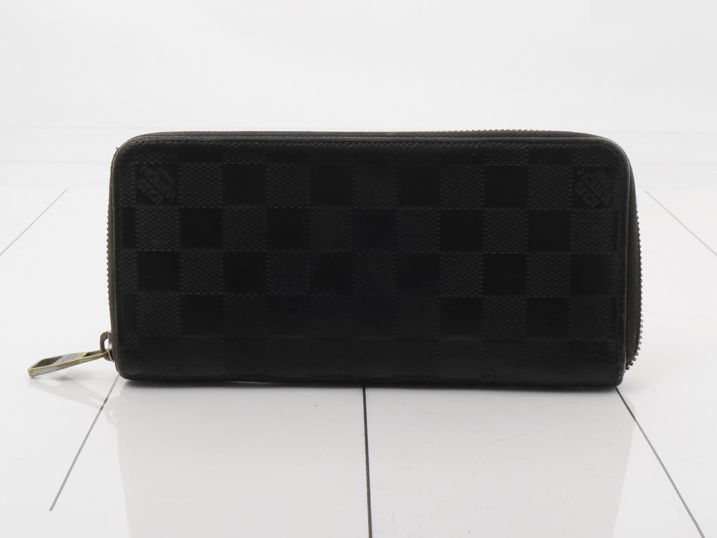 Vertical Damier Graphite — view 2