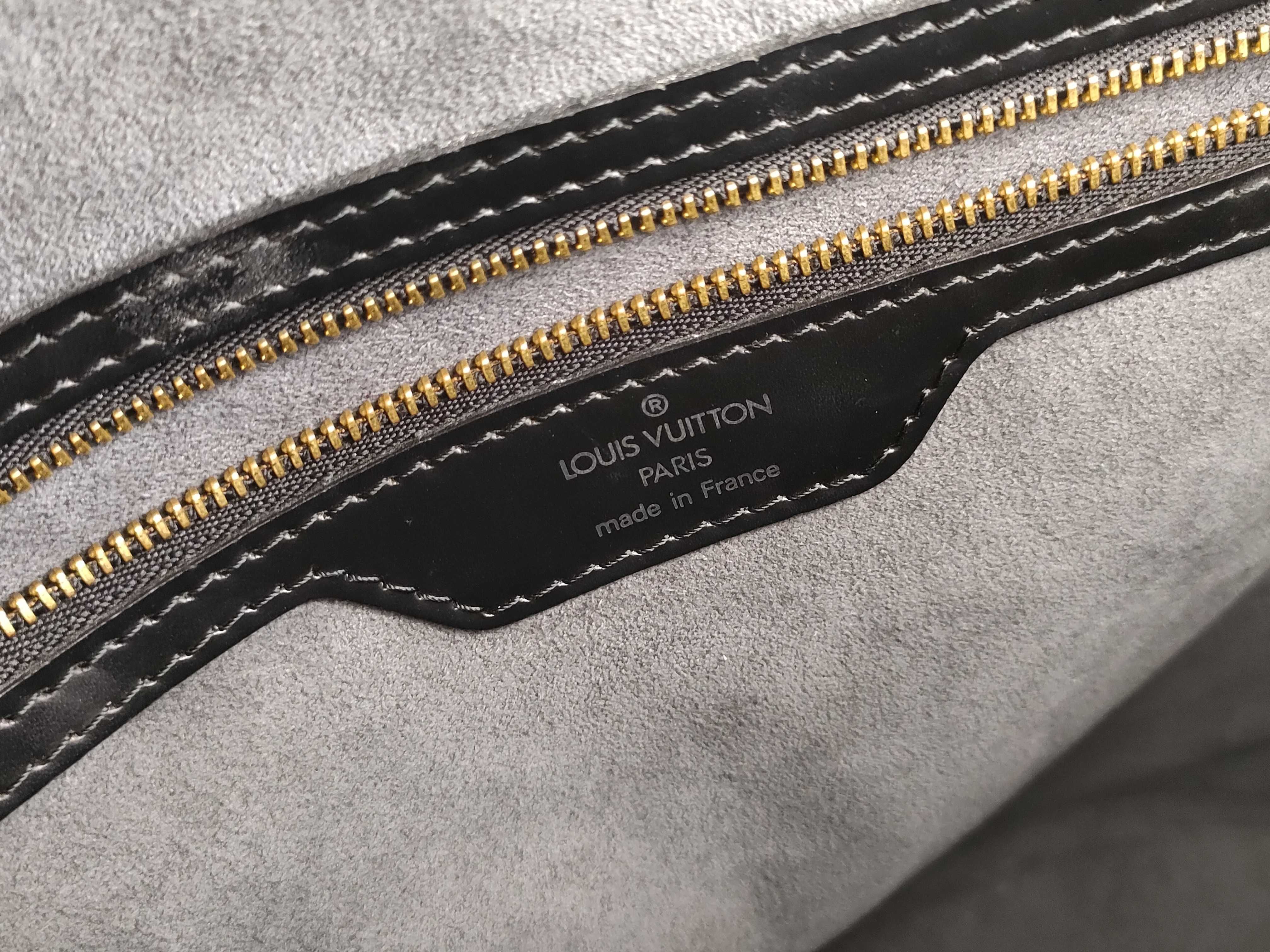 Epi Saint Jacques Shopping Black Tote Bag — view 12