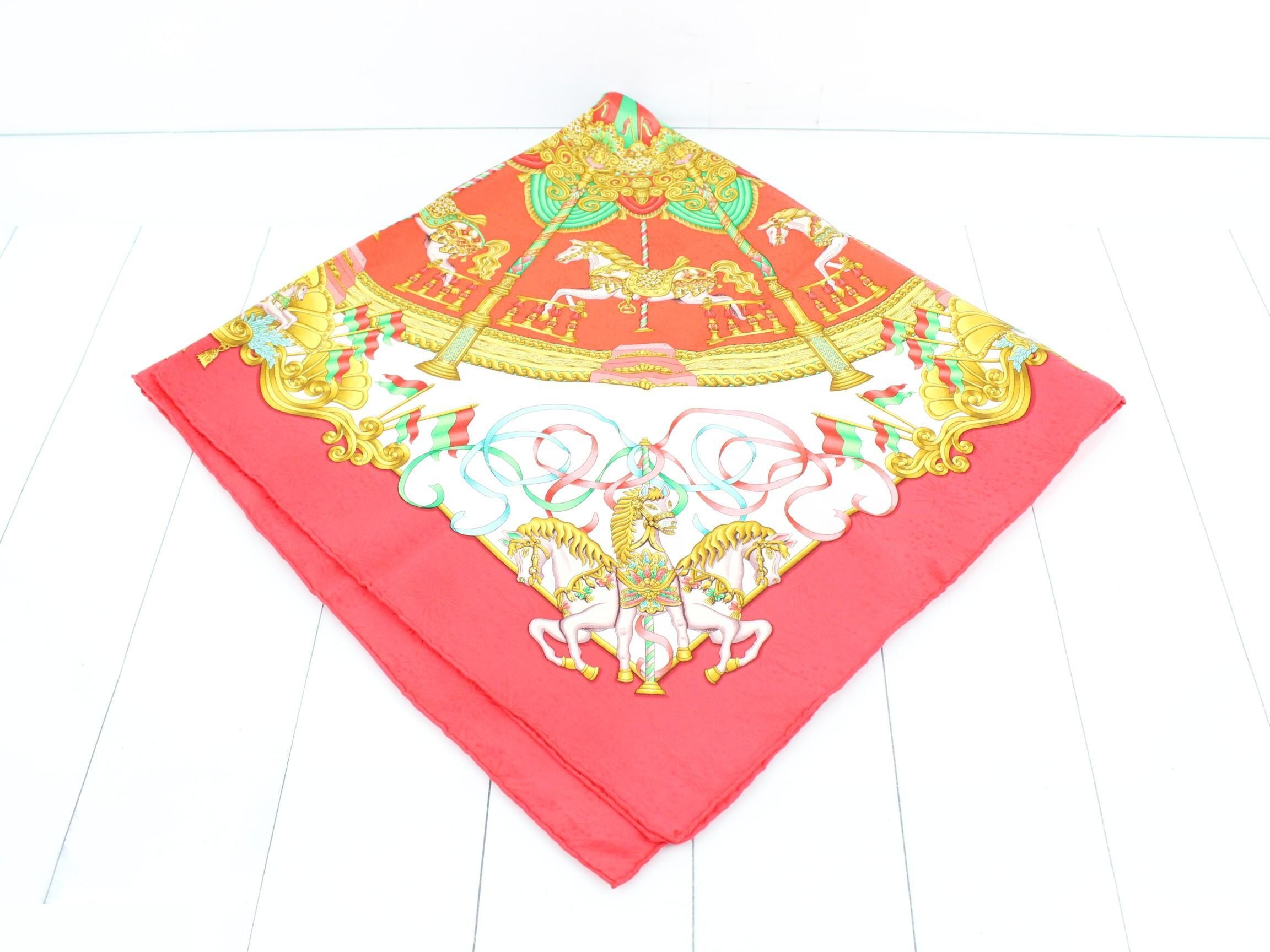 Carre 90 Scarf — view 2