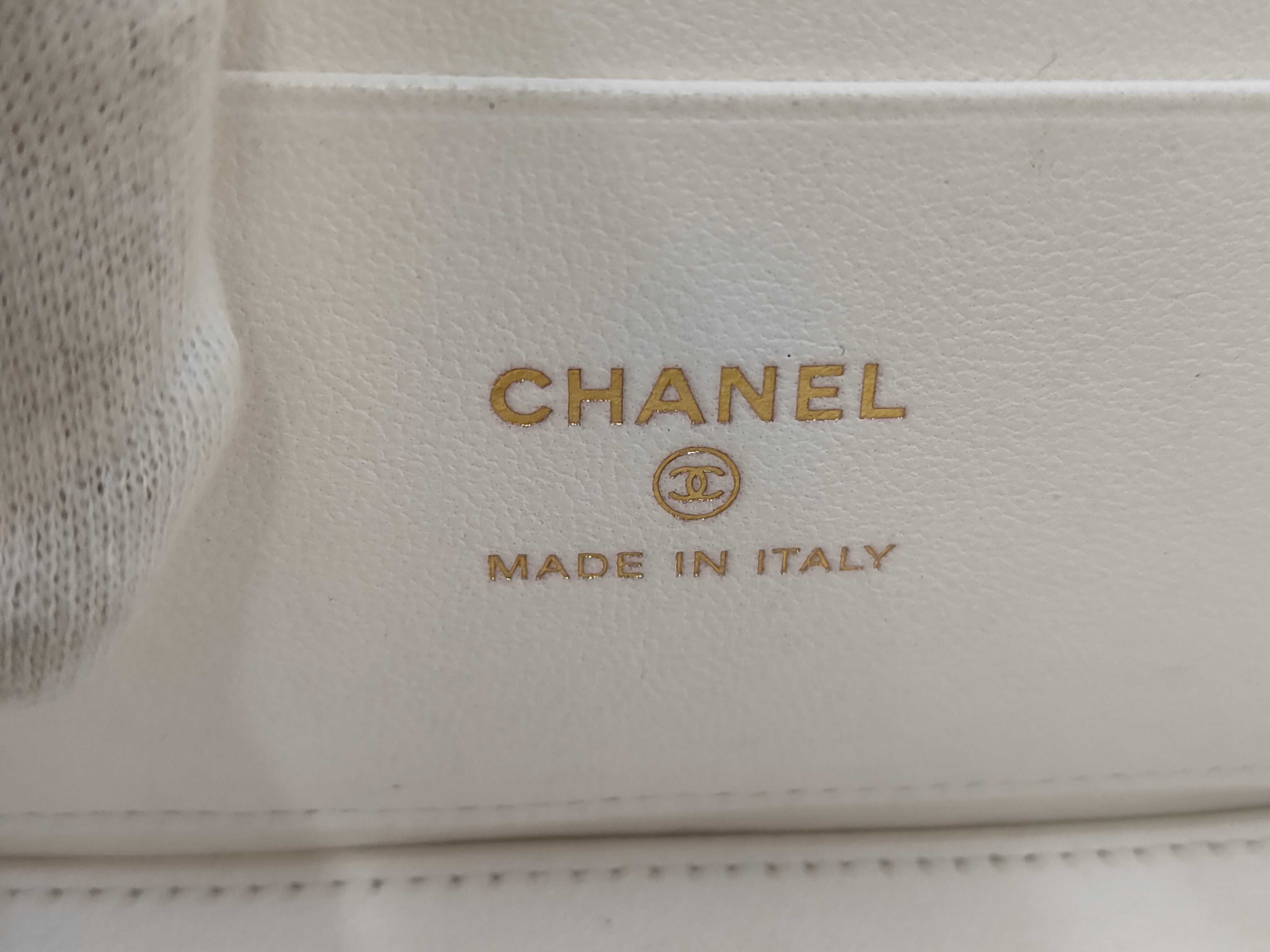 Matelassé Chain Shoulder Bag, White with Gold Hardware — view 11