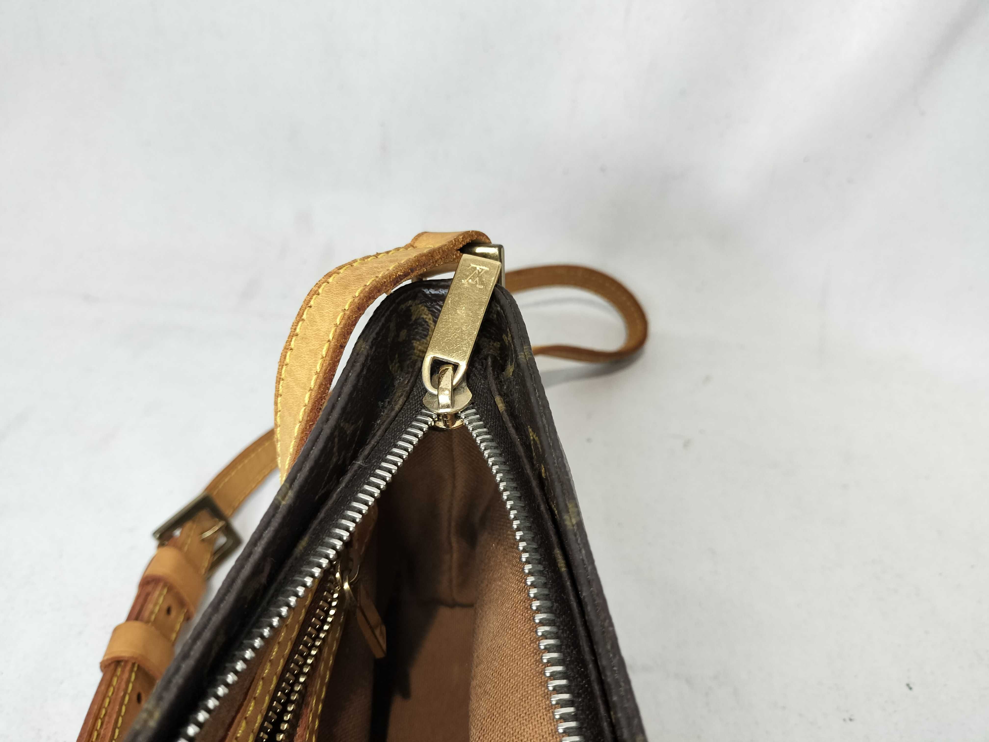 Monogram Trotteur M51240 AR0053 Shoulder Bag — view 12