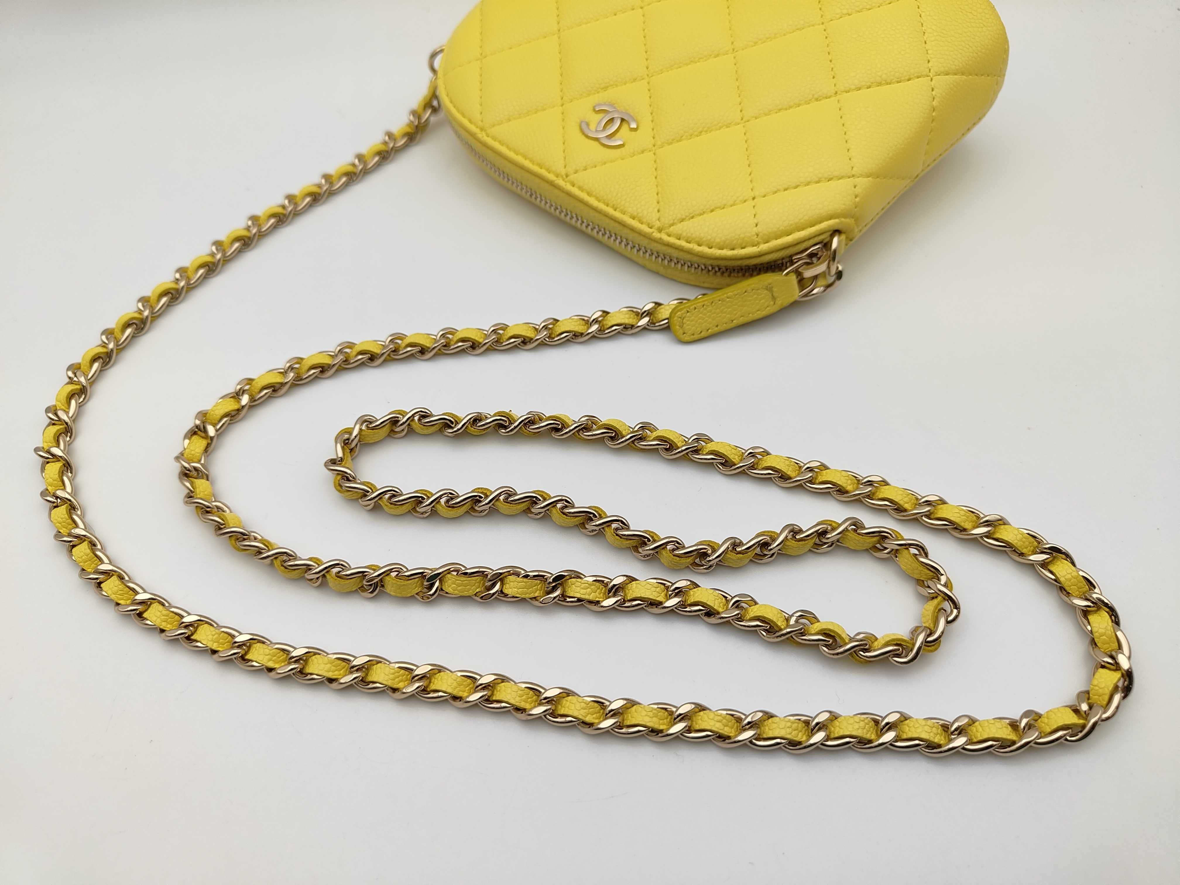 Mini Chain Bag Shoulder Bag — view 3