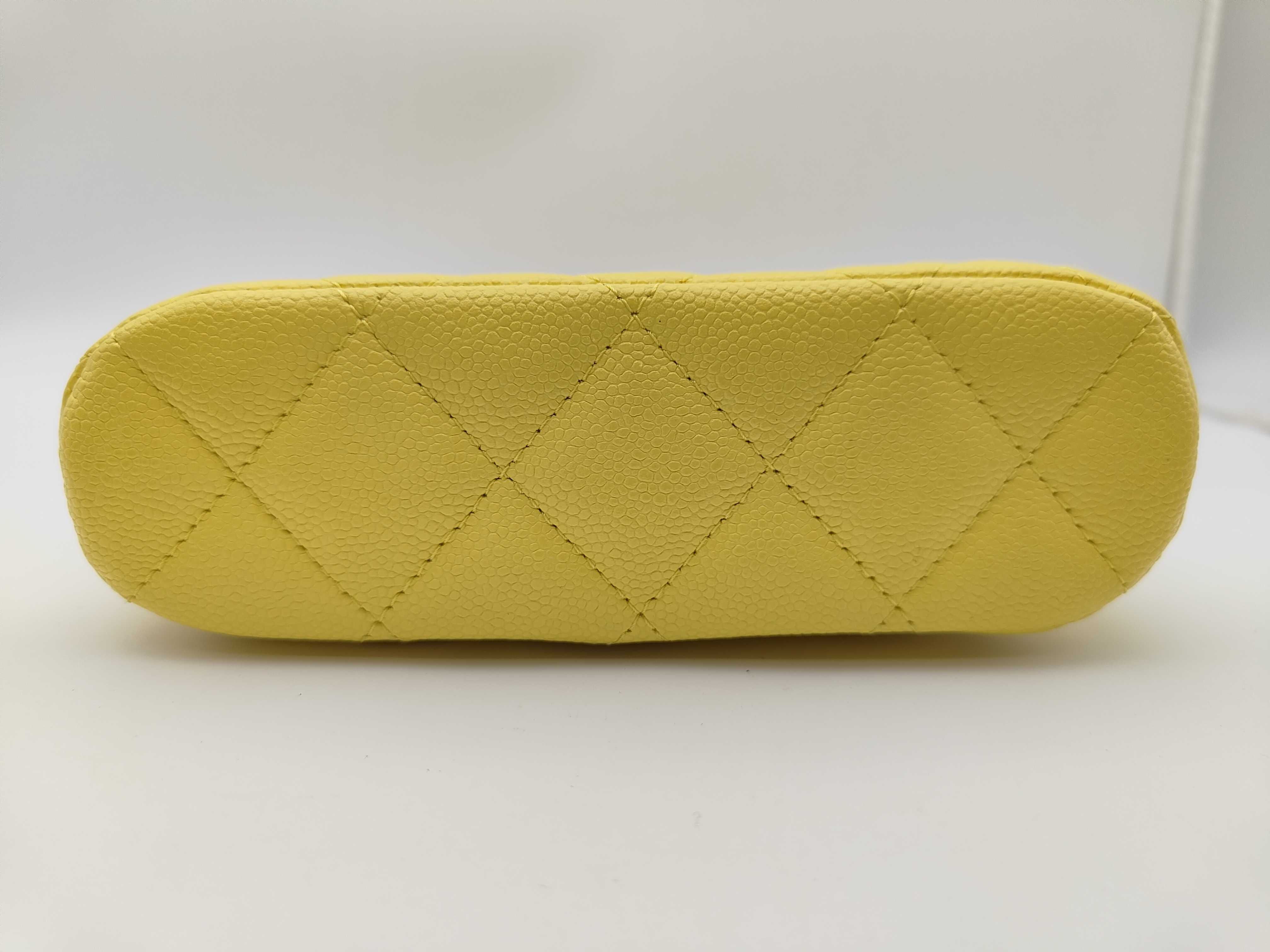 Mini Chain Bag Shoulder Bag — view 8