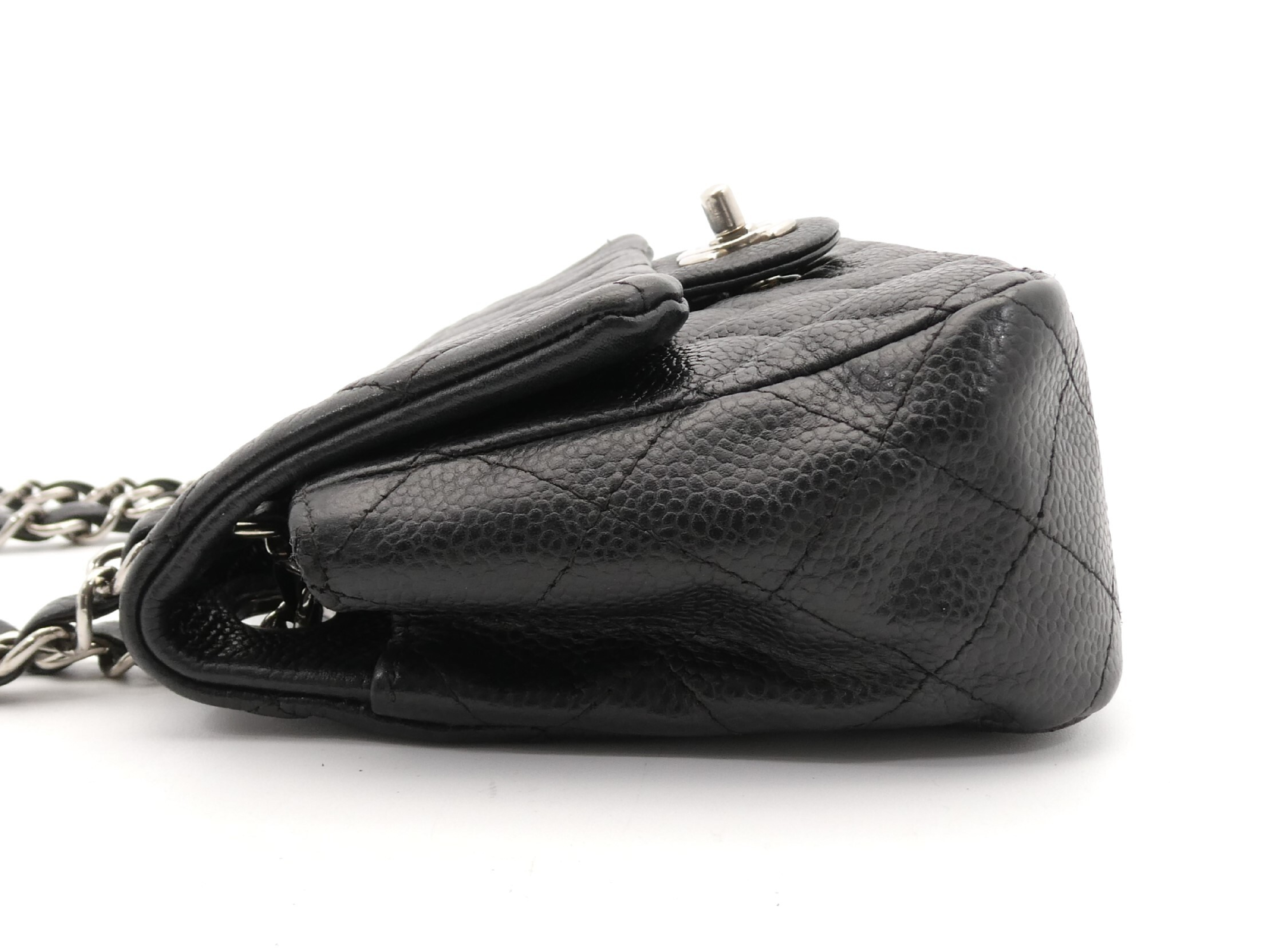 Matelassé Caviar Skin Coco Mark Turnlock Chain Shoulder Bag — view 3