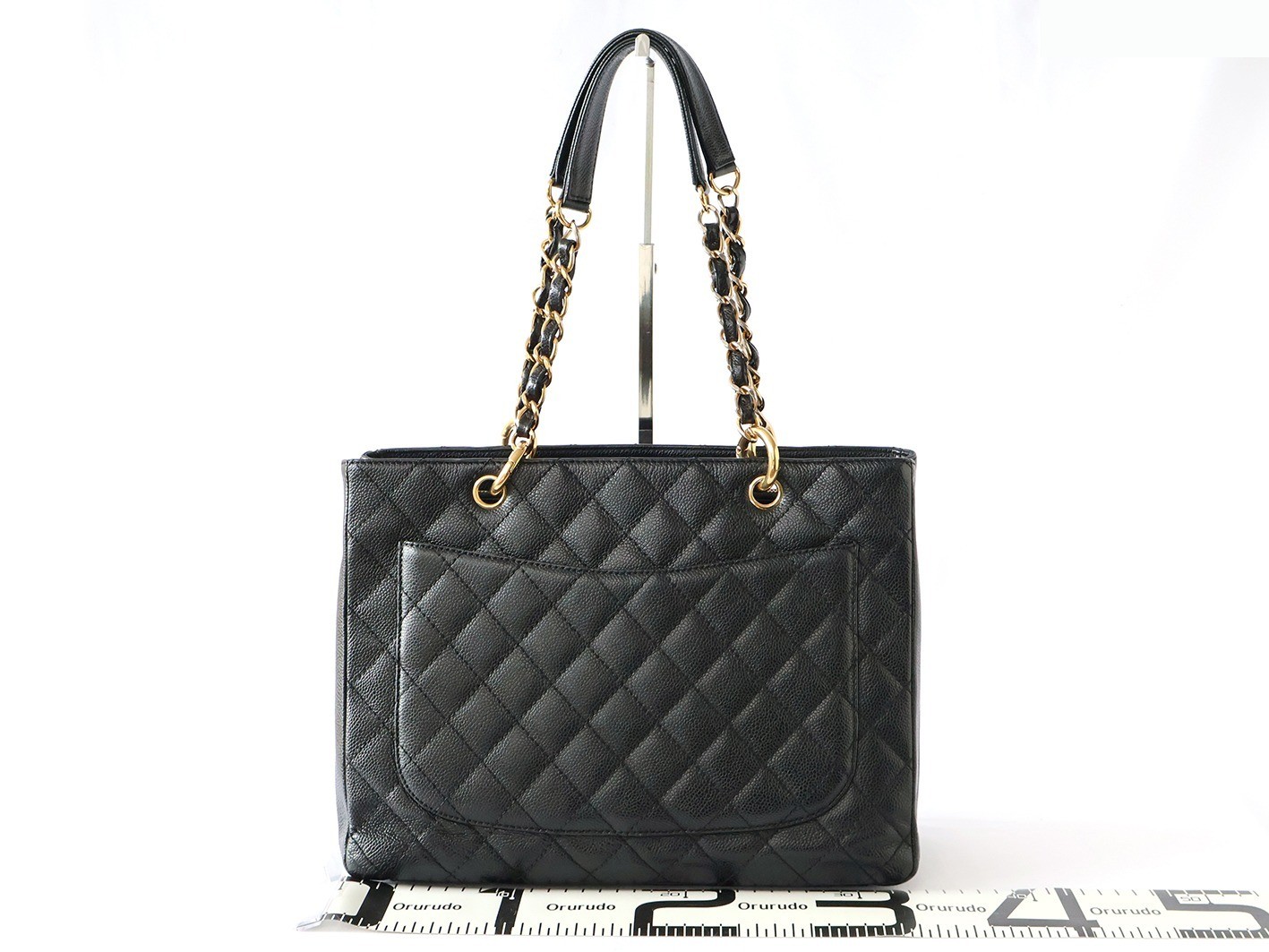Caviar Skin GST Chain Tote Bag, Black — view 2