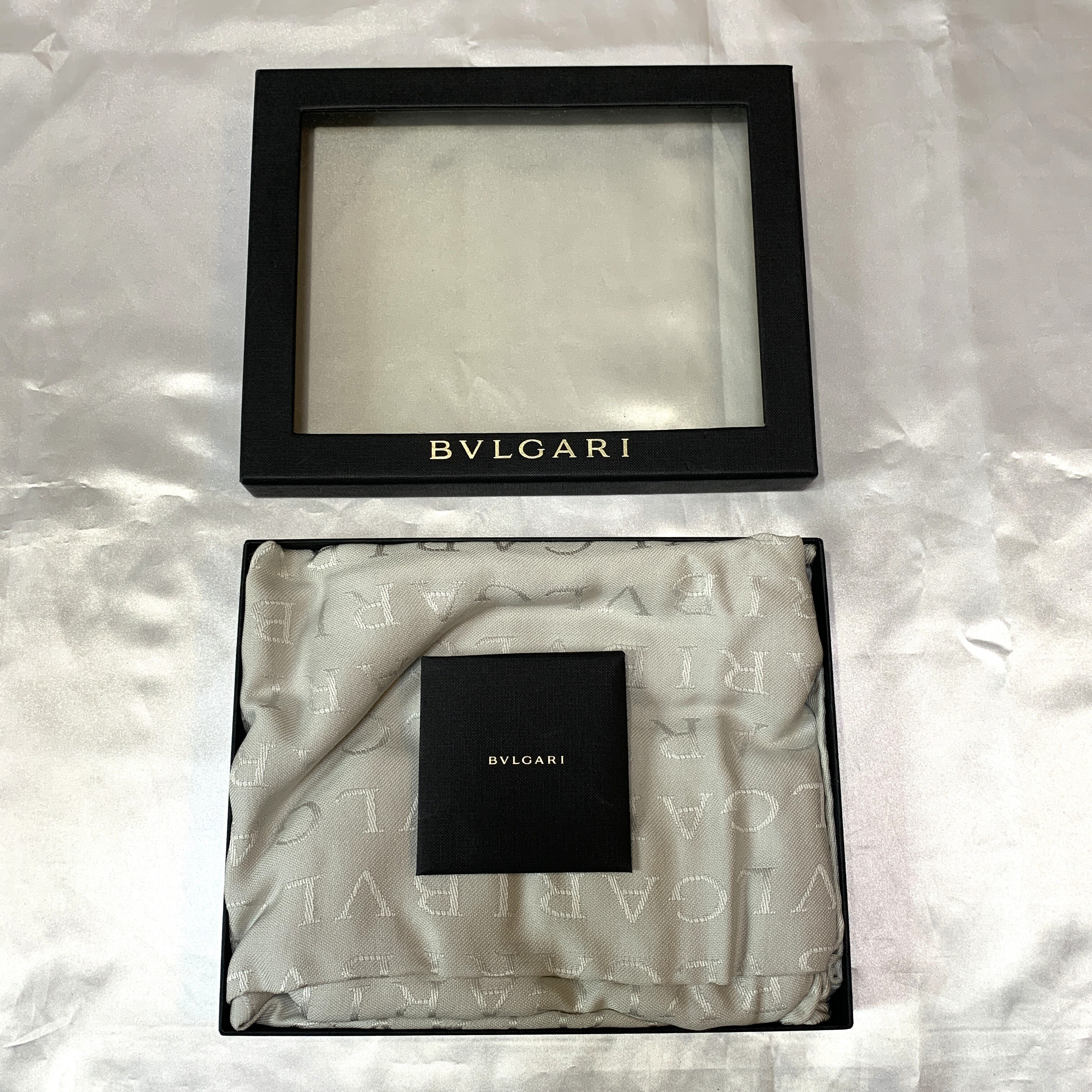 scarf gift — view 2