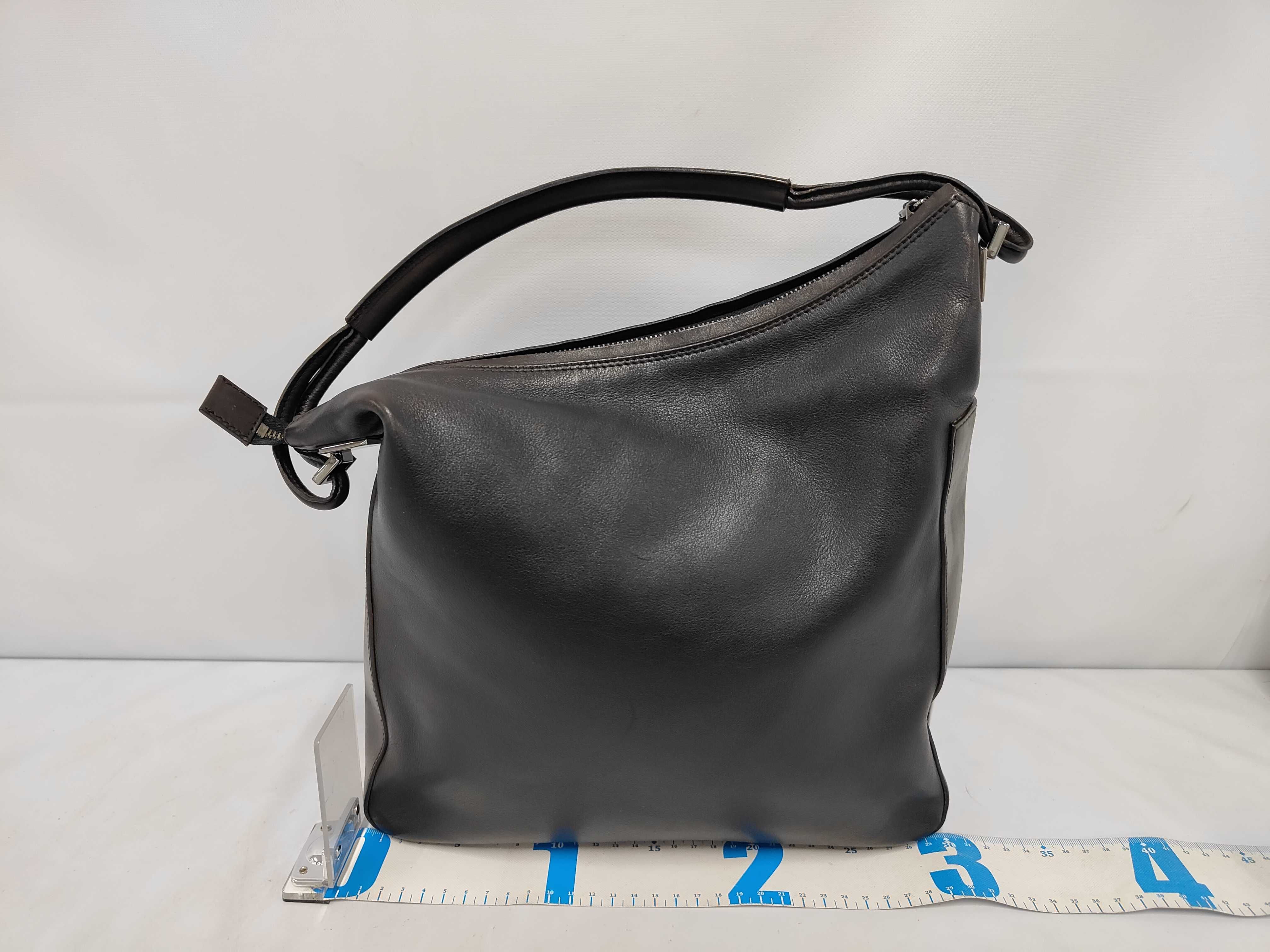 Leather Shoulder Bag 001 3770 (Comes with dust bag) — view 2