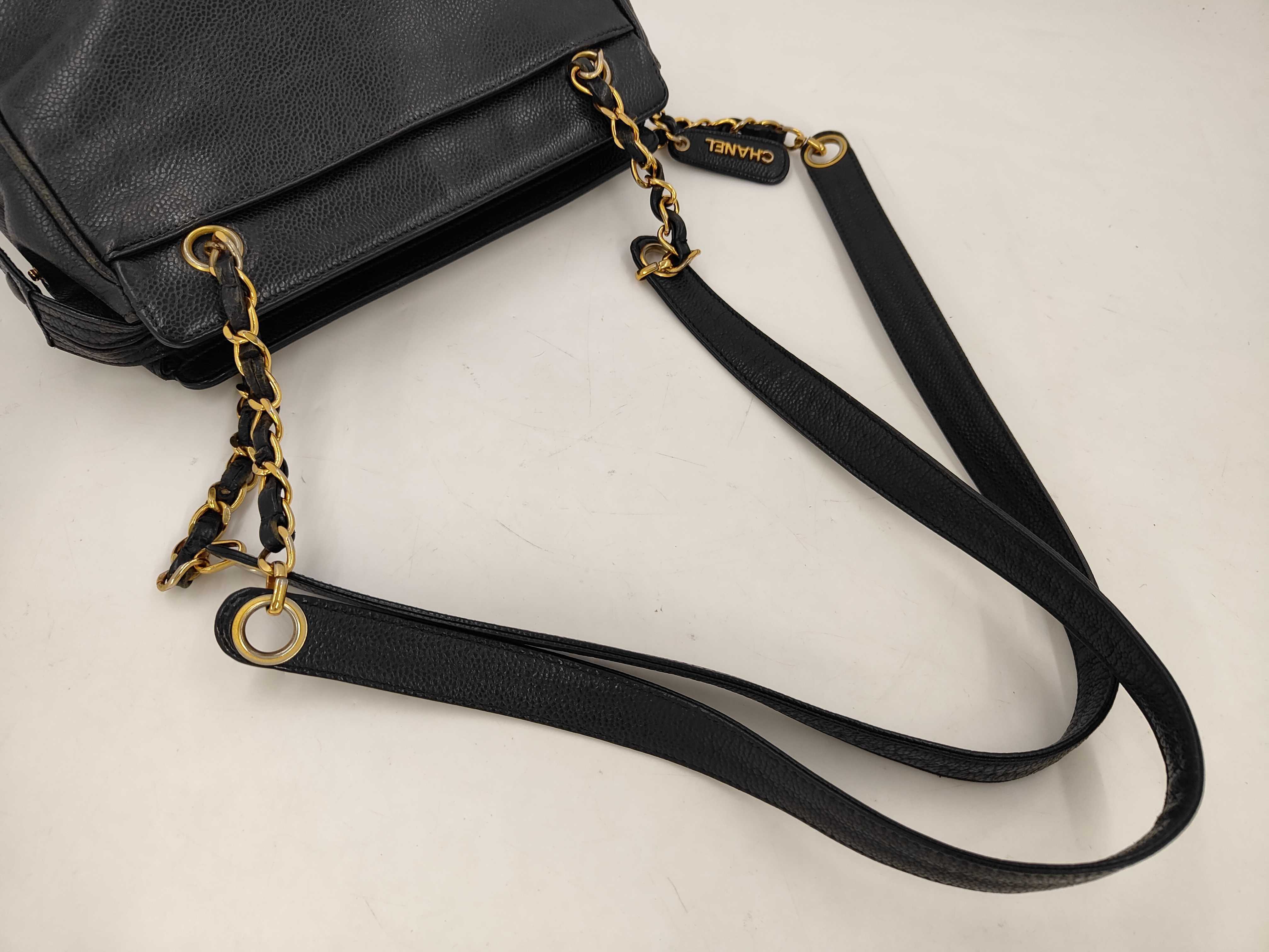 Chain Tote Black Shoulder Bag — view 3