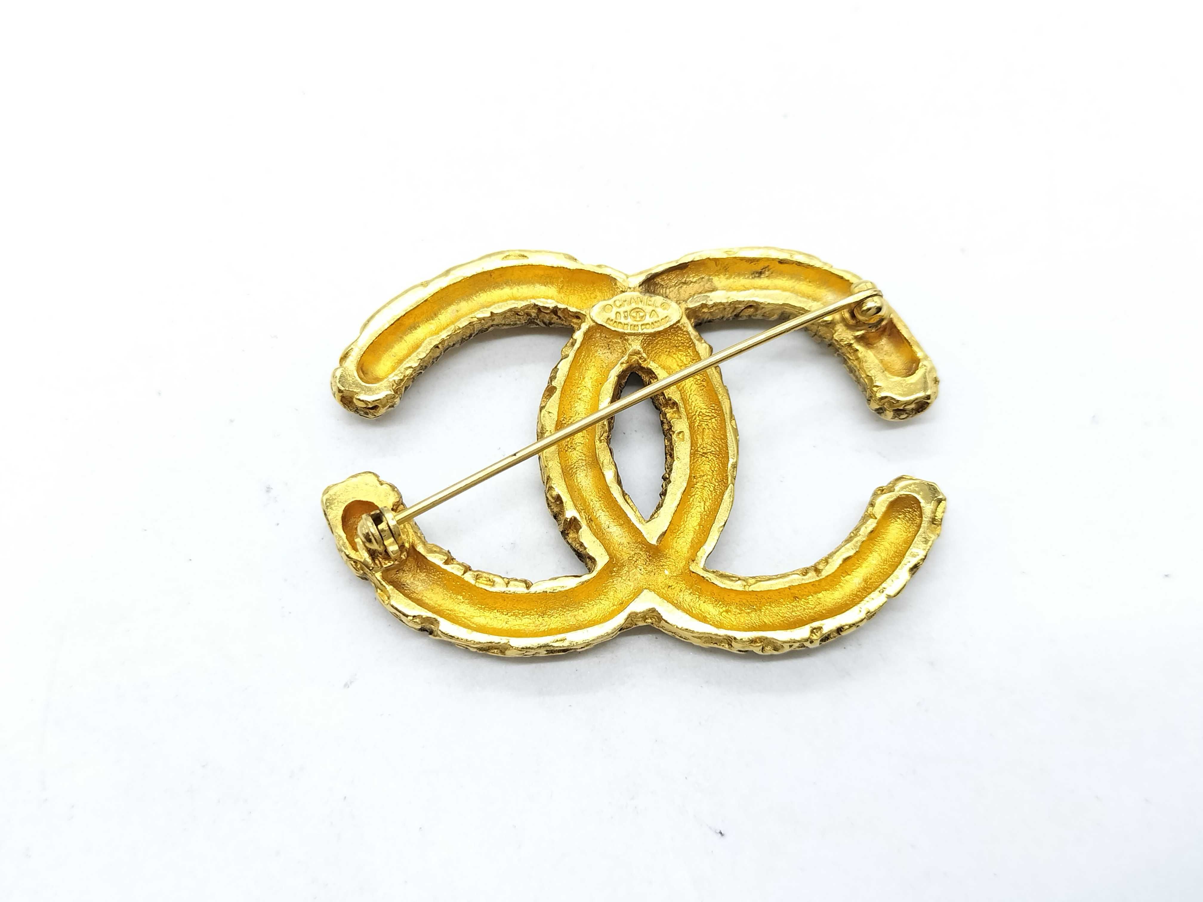95A Coco Mark Brooch — view 2