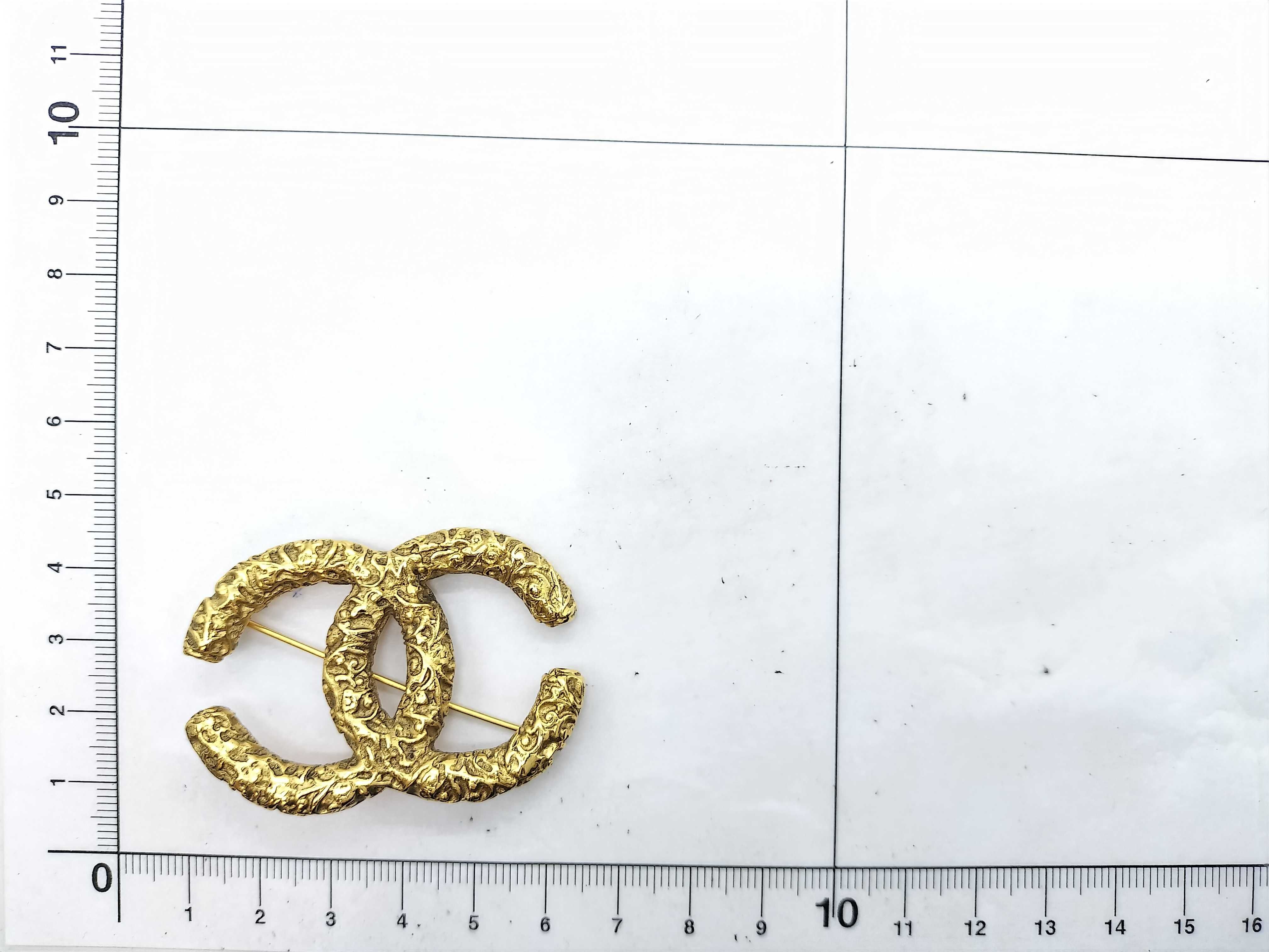 95A Coco Mark Brooch — view 6