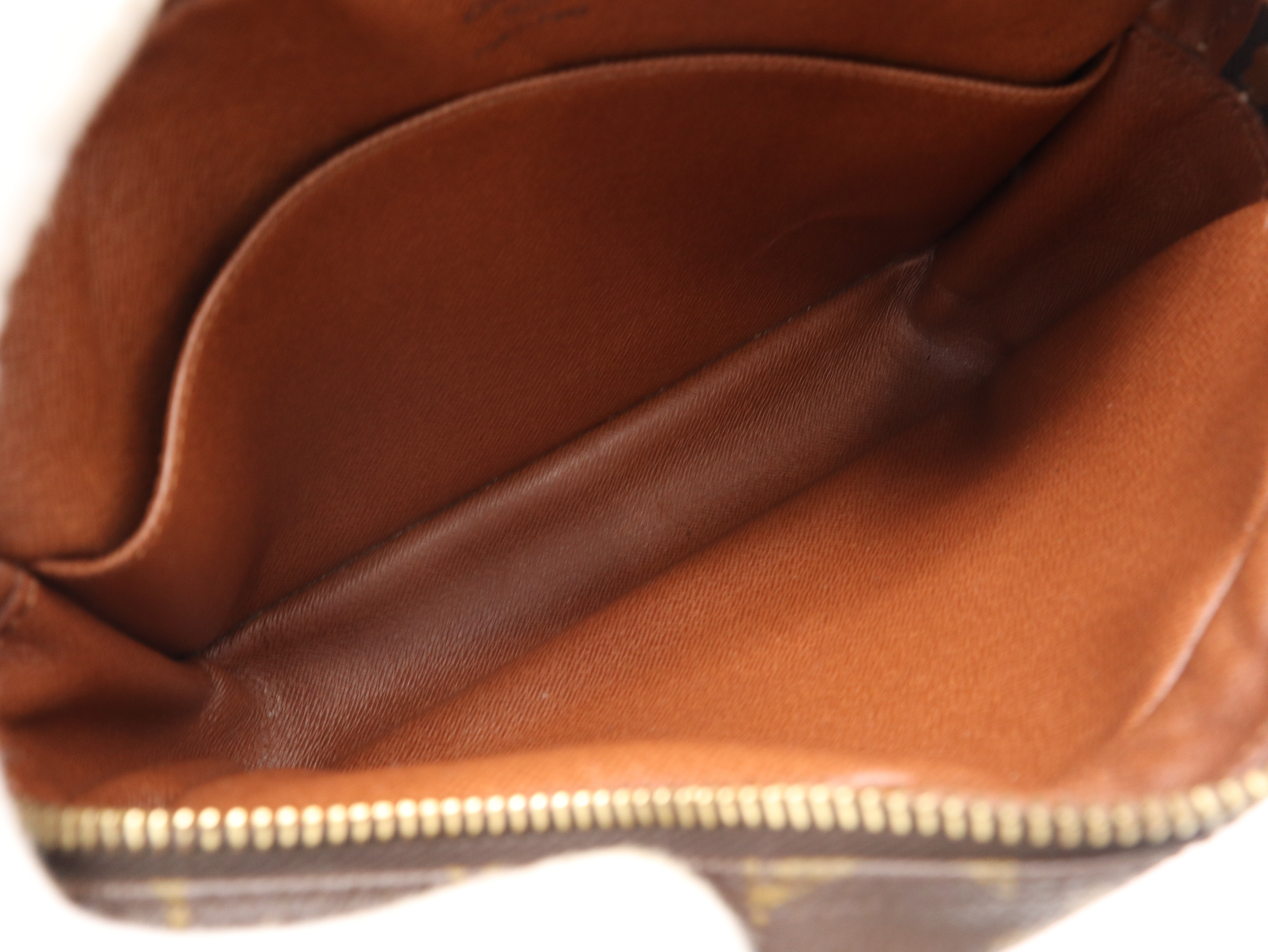 M51847 Monogram Compiegne 23 Second Bag — view 7