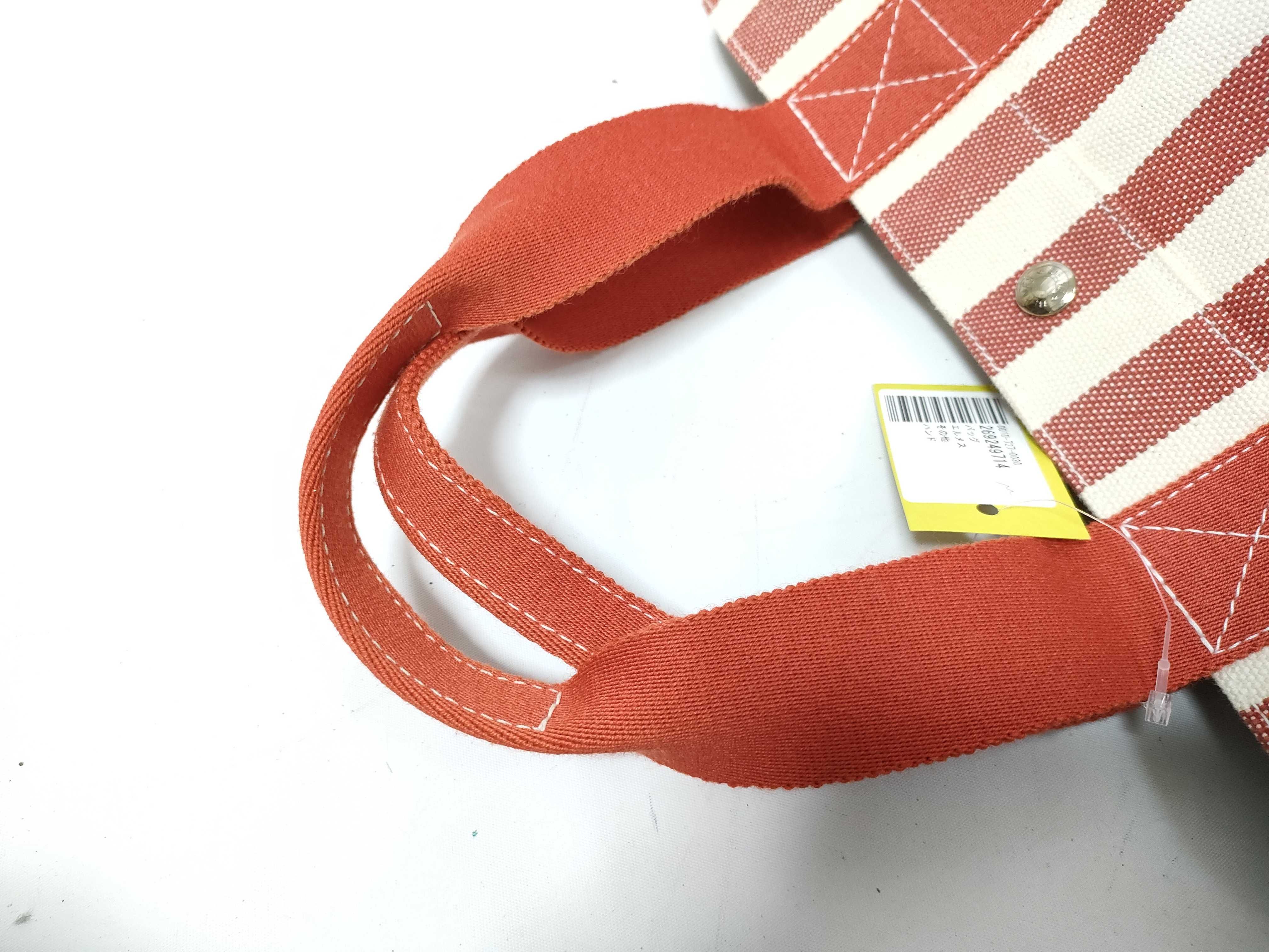 hand tote bag — view 3
