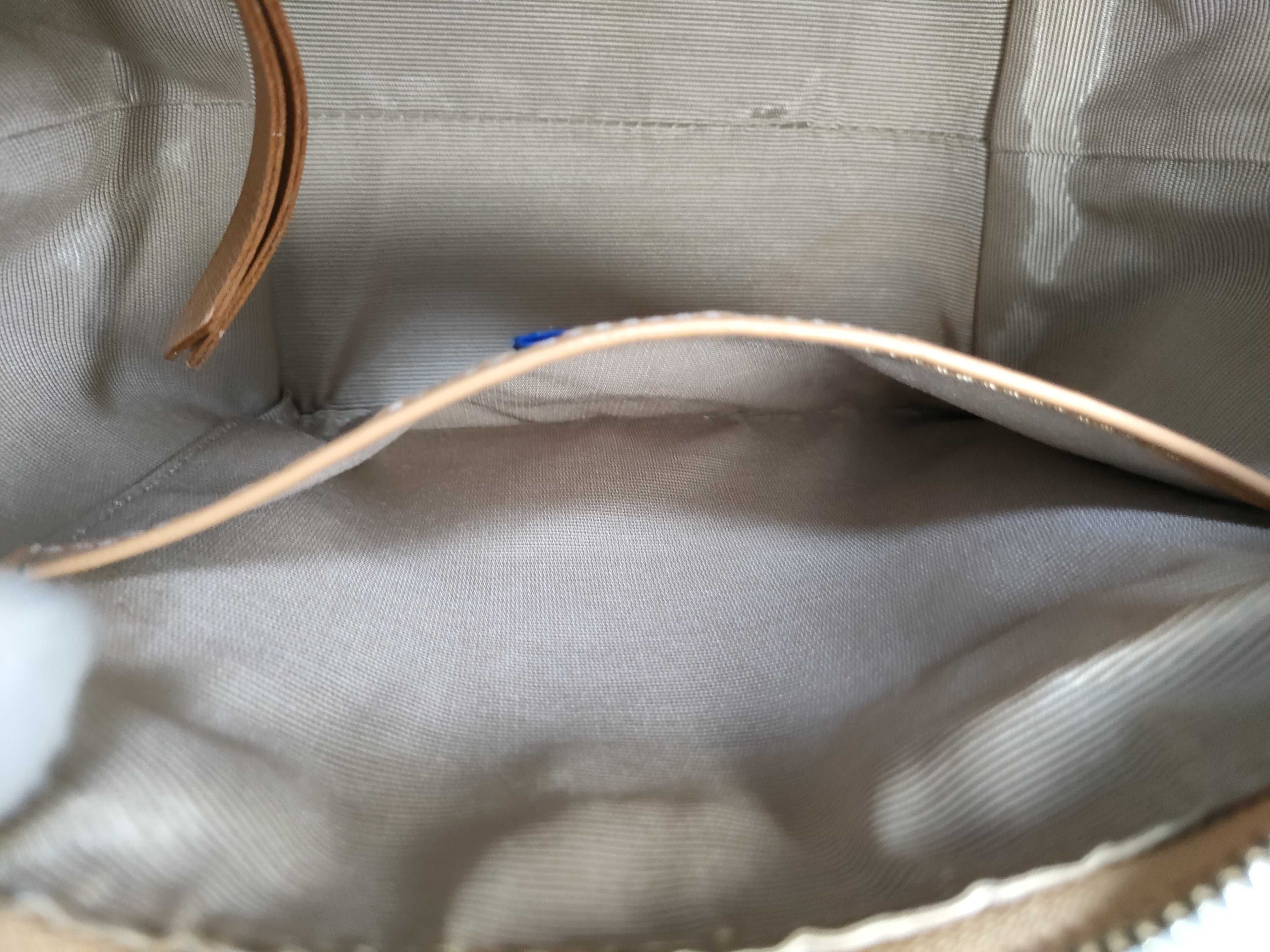 Blue Label Shoulder Bag — view 14