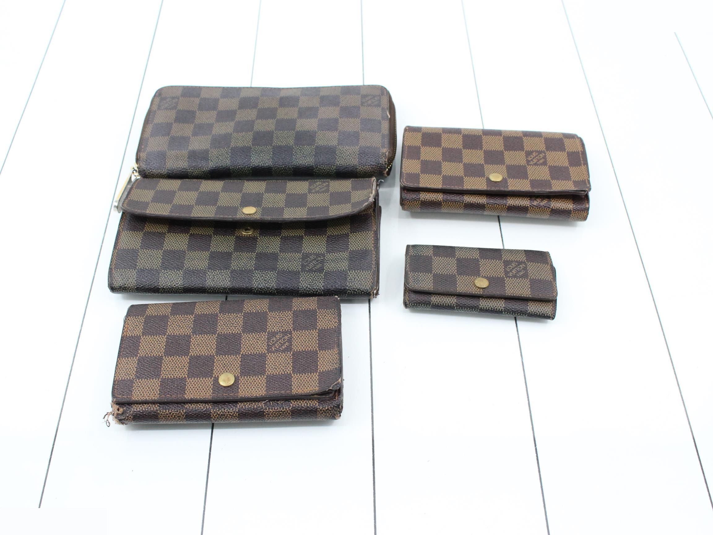 Damier (bag) - Bulk Sale - Bundle: 4 wallets, 1 key case
